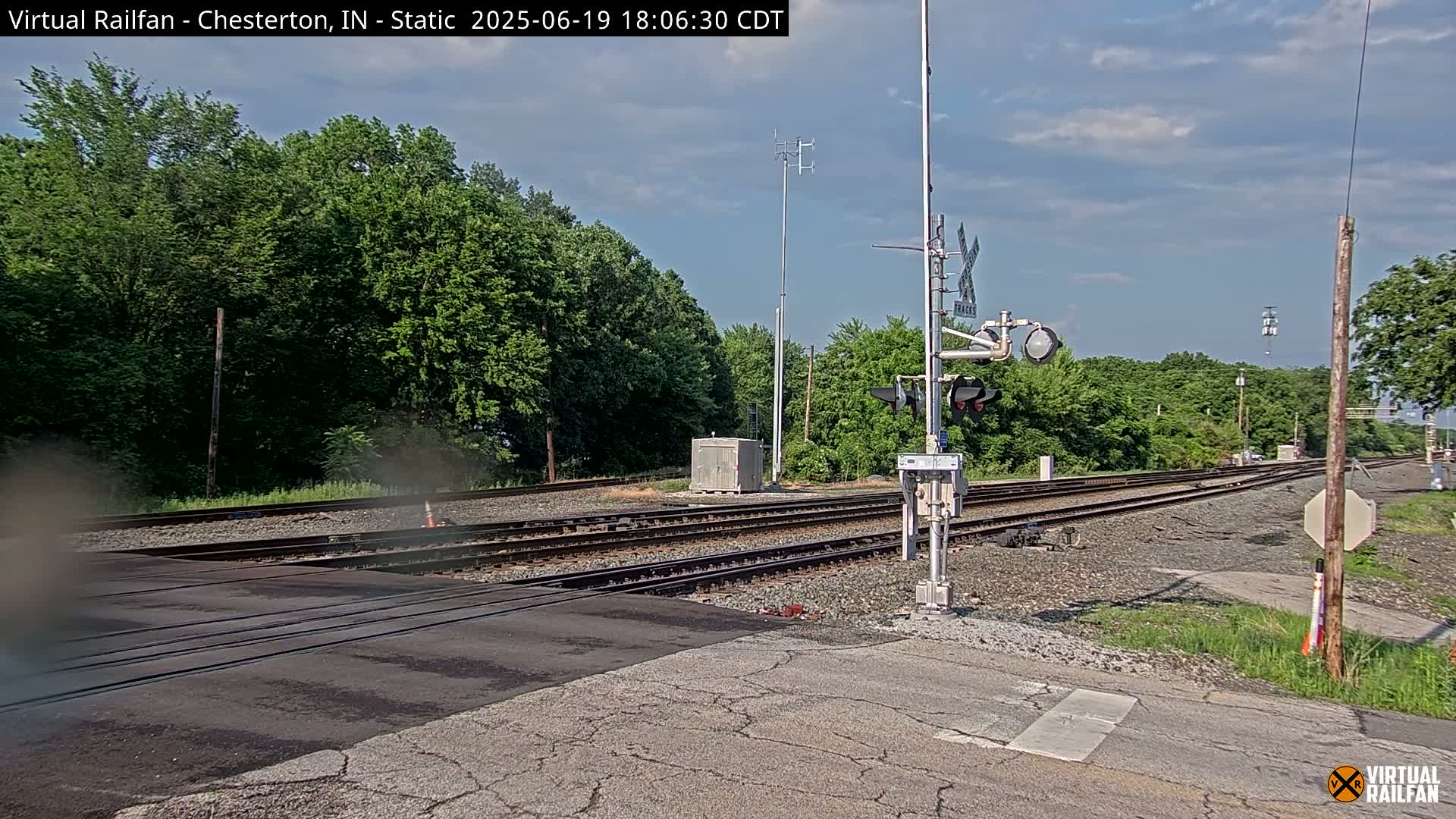 Chesterton Railroad Crossing Porter Junction Live Cam - Chesterton, Porter, Indiana, USA