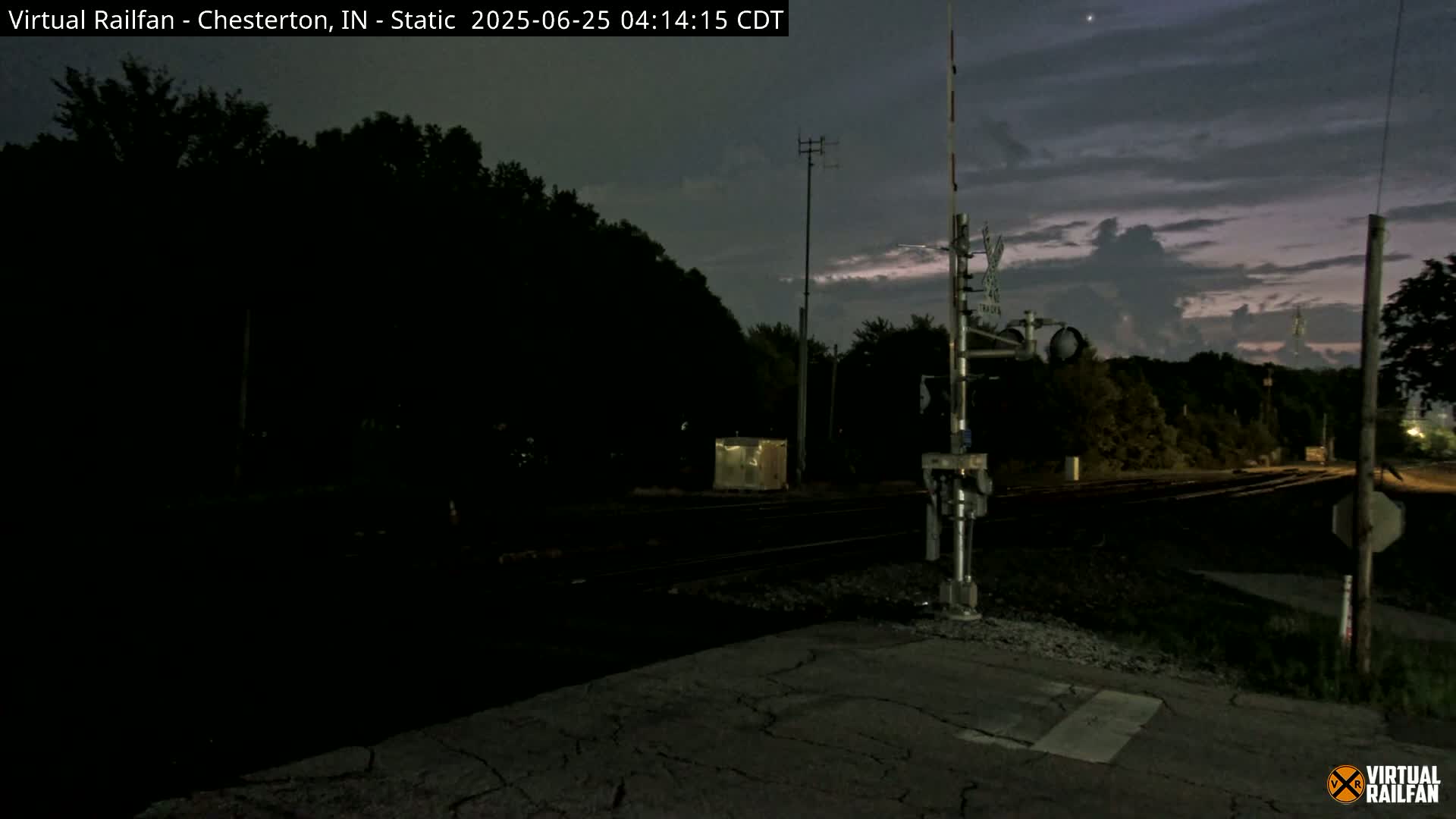 Chesterton Railroad Crossing Porter Junction Live Cam - Chesterton, Porter, Indiana, USA