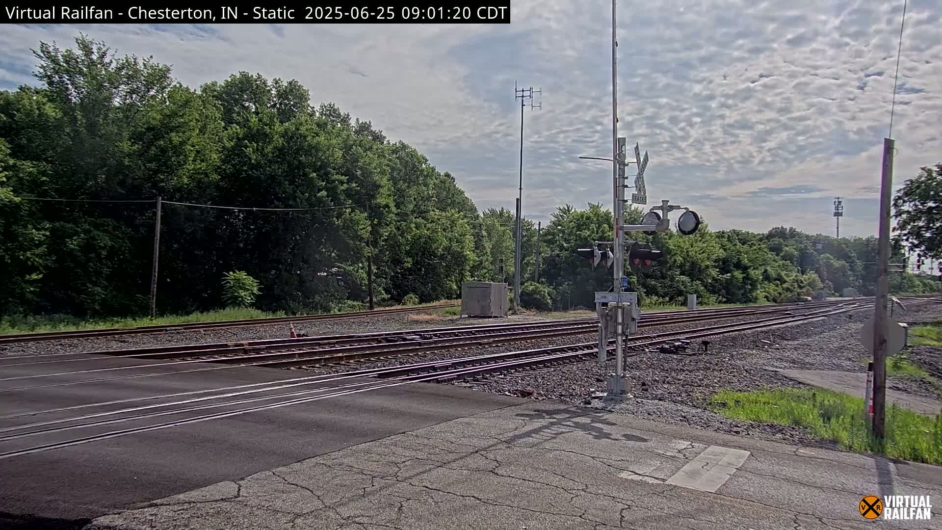 Chesterton Railroad Crossing Porter Junction Live Cam - Chesterton, Porter, Indiana, USA