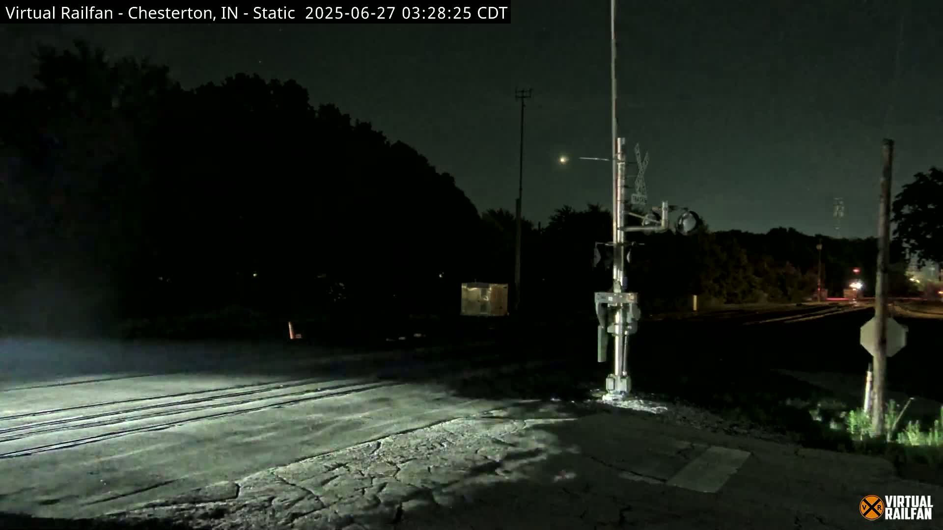 Chesterton Railroad Crossing Porter Junction Live Cam - Chesterton, Porter, Indiana, USA