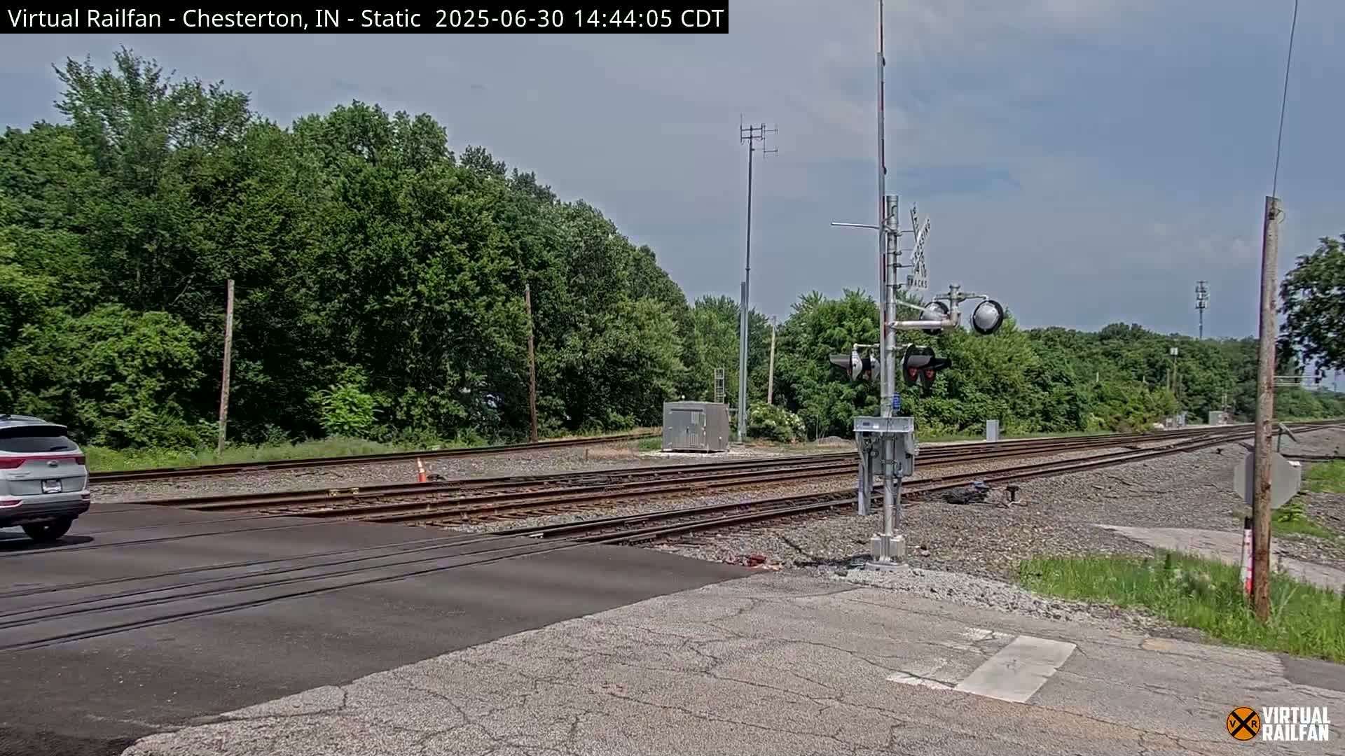 Chesterton Railroad Crossing Porter Junction Live Cam - Chesterton, Porter, Indiana, USA