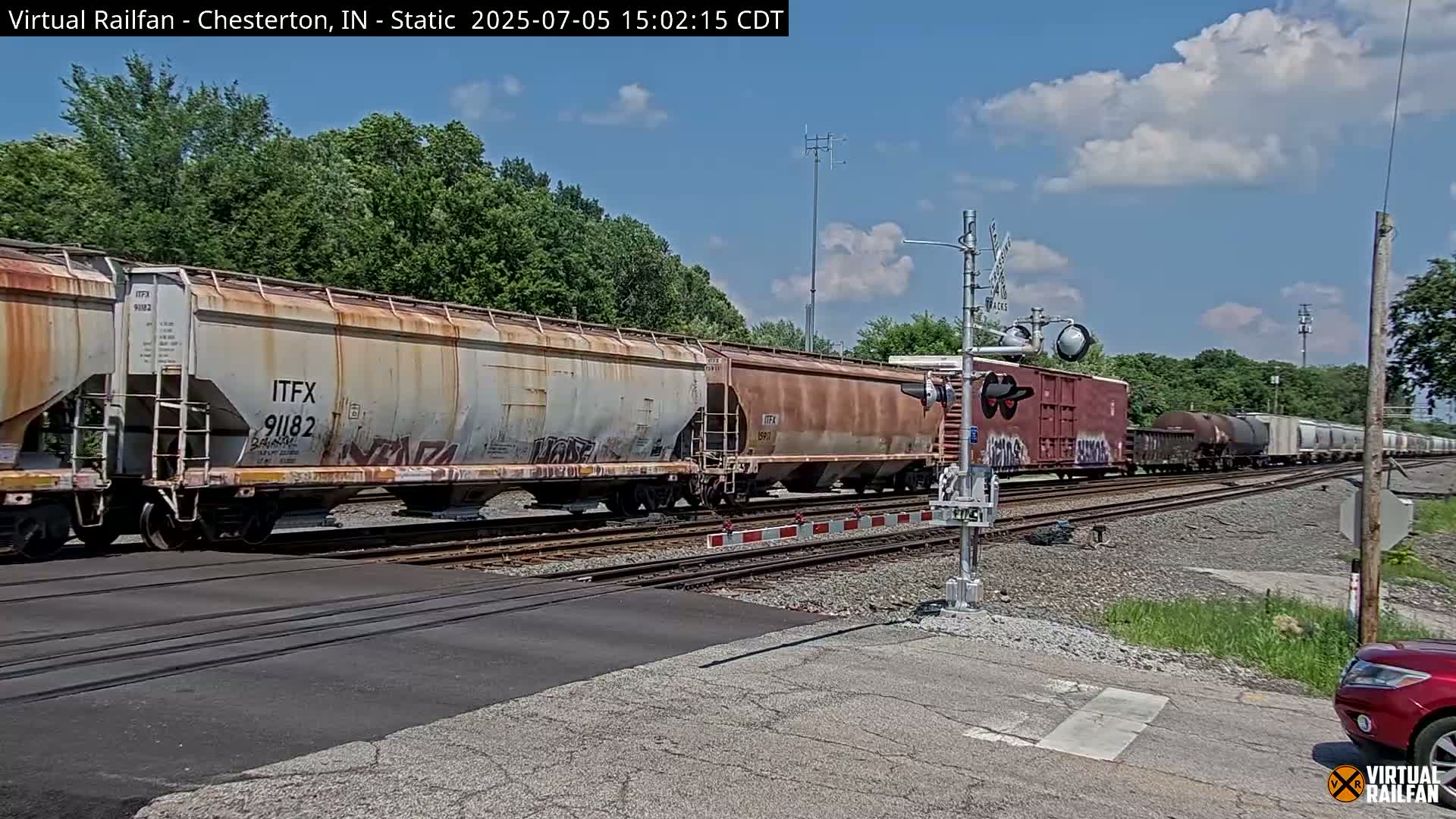 Chesterton Railroad Crossing Porter Junction Live Cam - Chesterton, Porter, Indiana, USA