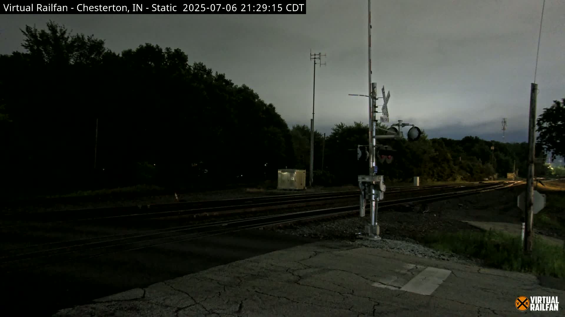 Chesterton Railroad Crossing Porter Junction Live Cam - Chesterton, Porter, Indiana, USA
