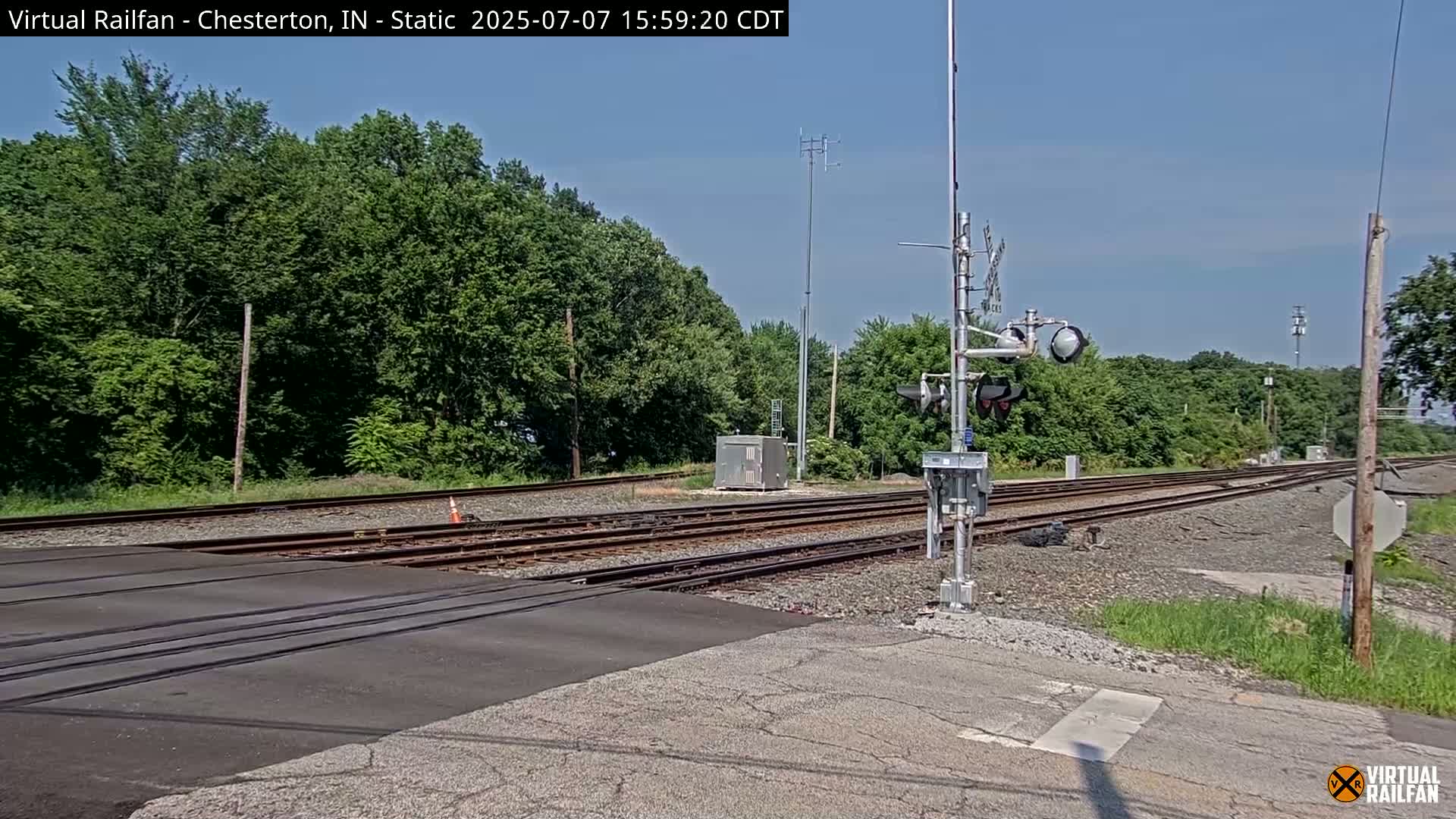 Chesterton Railroad Crossing Porter Junction Live Cam - Chesterton, Porter, Indiana, USA