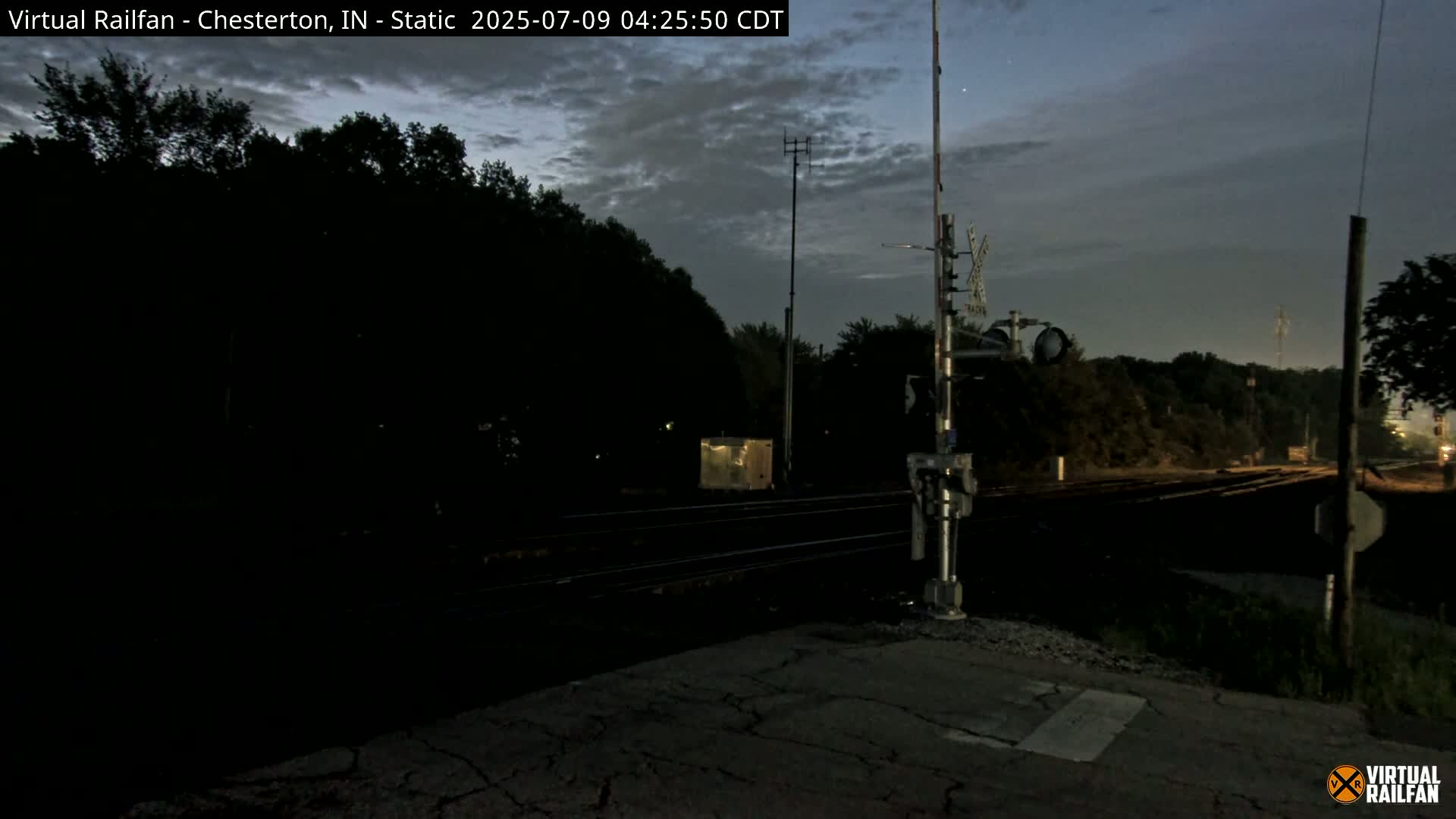 Chesterton Railroad Crossing Porter Junction Live Cam - Chesterton, Porter, Indiana, USA