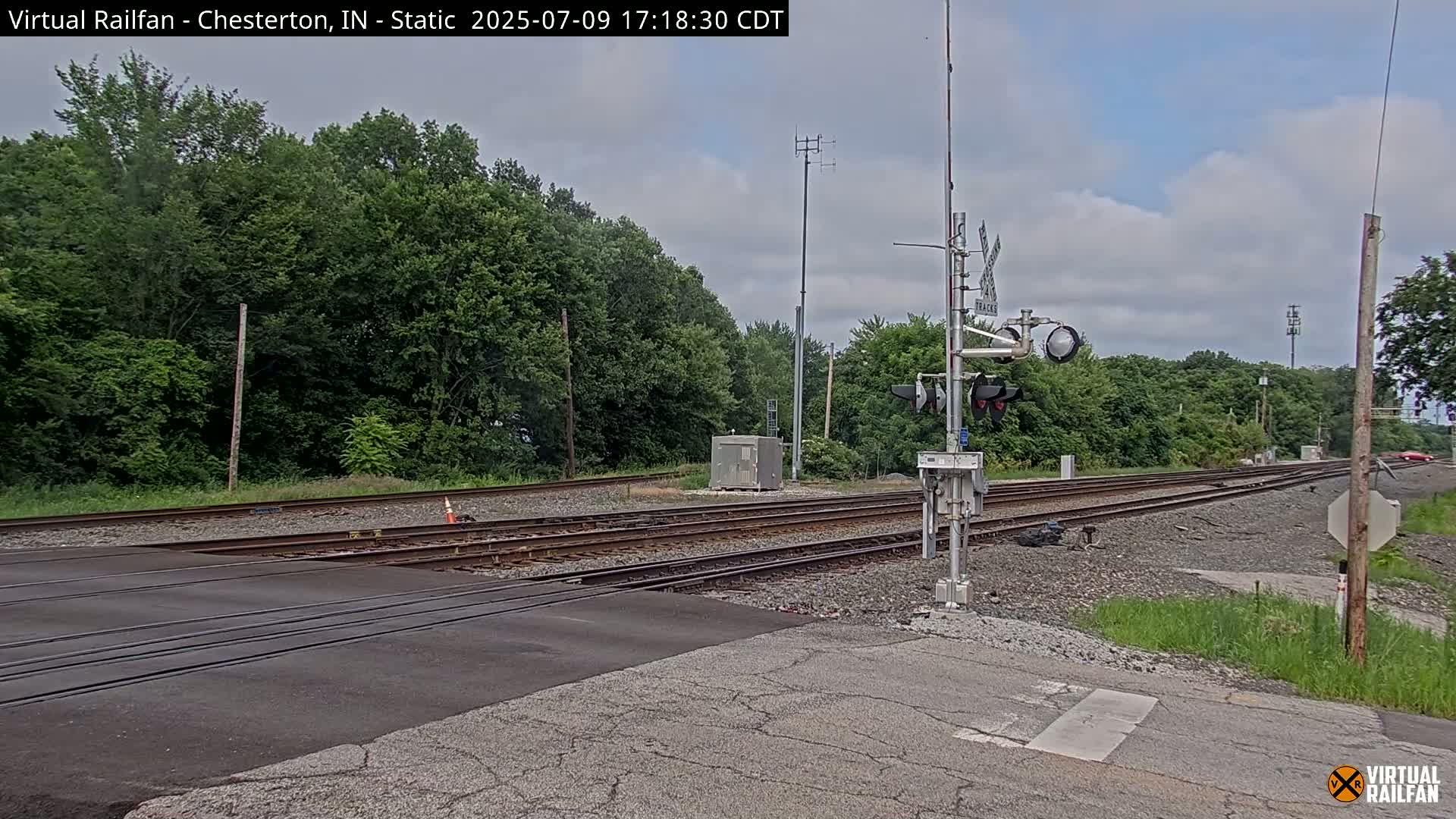 Chesterton Railroad Crossing Porter Junction Live Cam - Chesterton, Porter, Indiana, USA