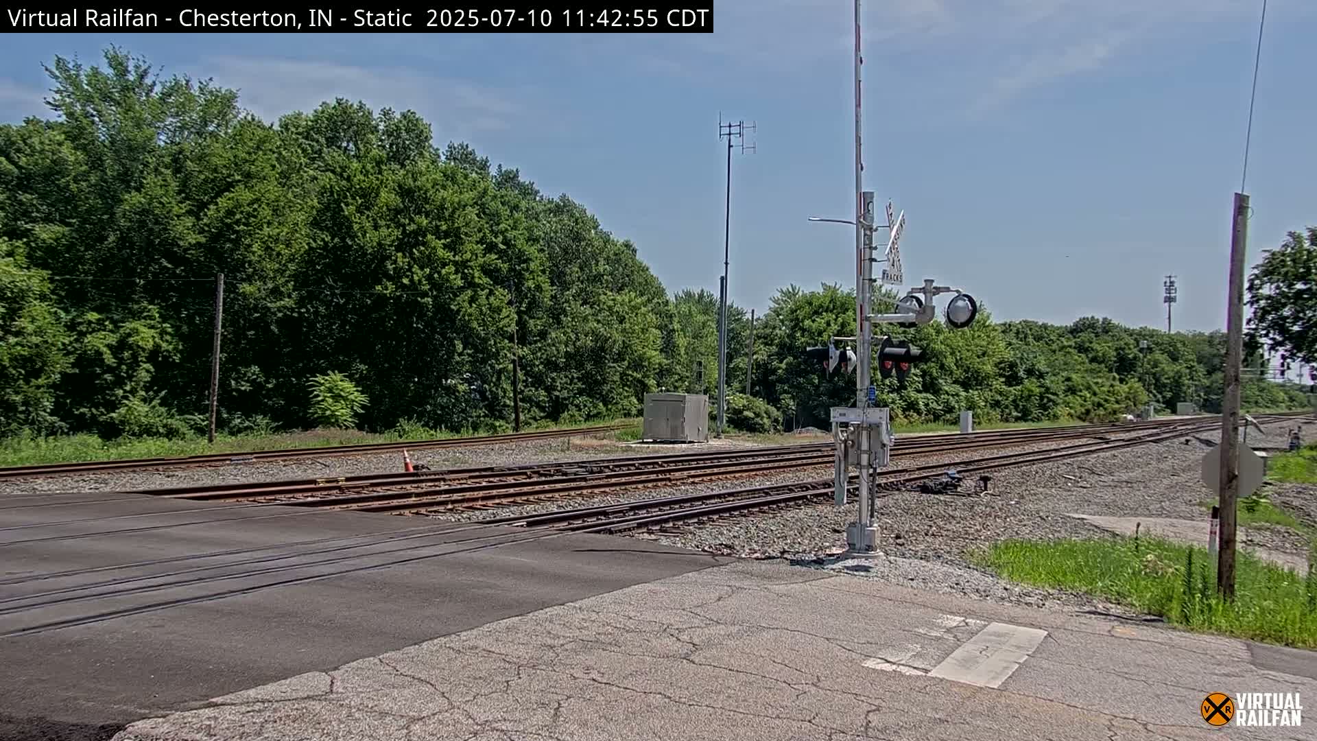 Chesterton Railroad Crossing Porter Junction Live Cam - Chesterton, Porter, Indiana, USA