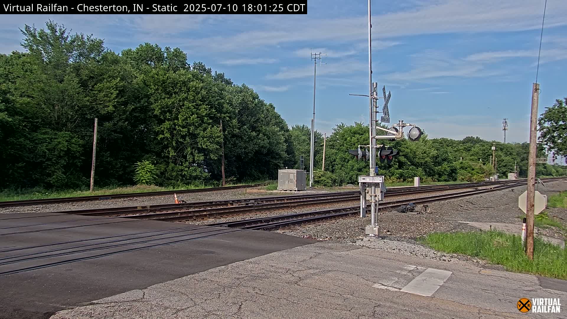 Chesterton Railroad Crossing Porter Junction Live Cam - Chesterton, Porter, Indiana, USA