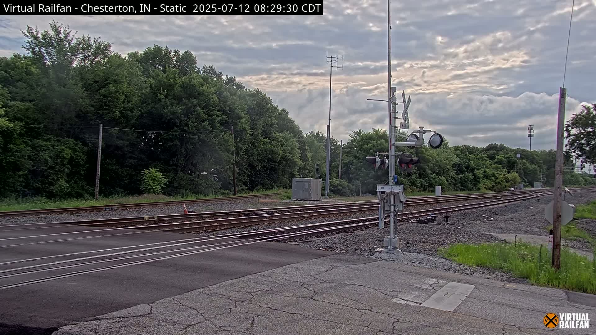 Chesterton Railroad Crossing Porter Junction Live Cam - Chesterton, Porter, Indiana, USA