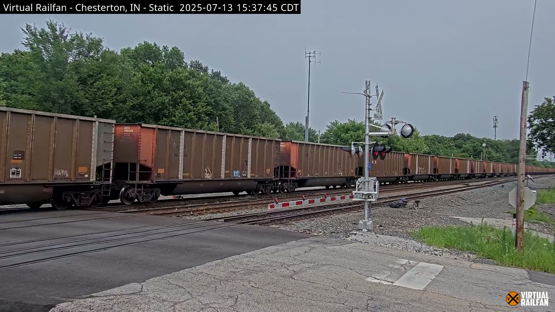 Chesterton Railroad Crossing Porter Junction Live Cam - Chesterton, Porter, Indiana, USA