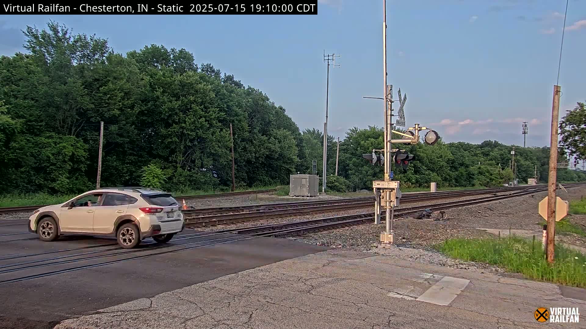 Chesterton Railroad Crossing Porter Junction Live Cam - Chesterton, Porter, Indiana, USA