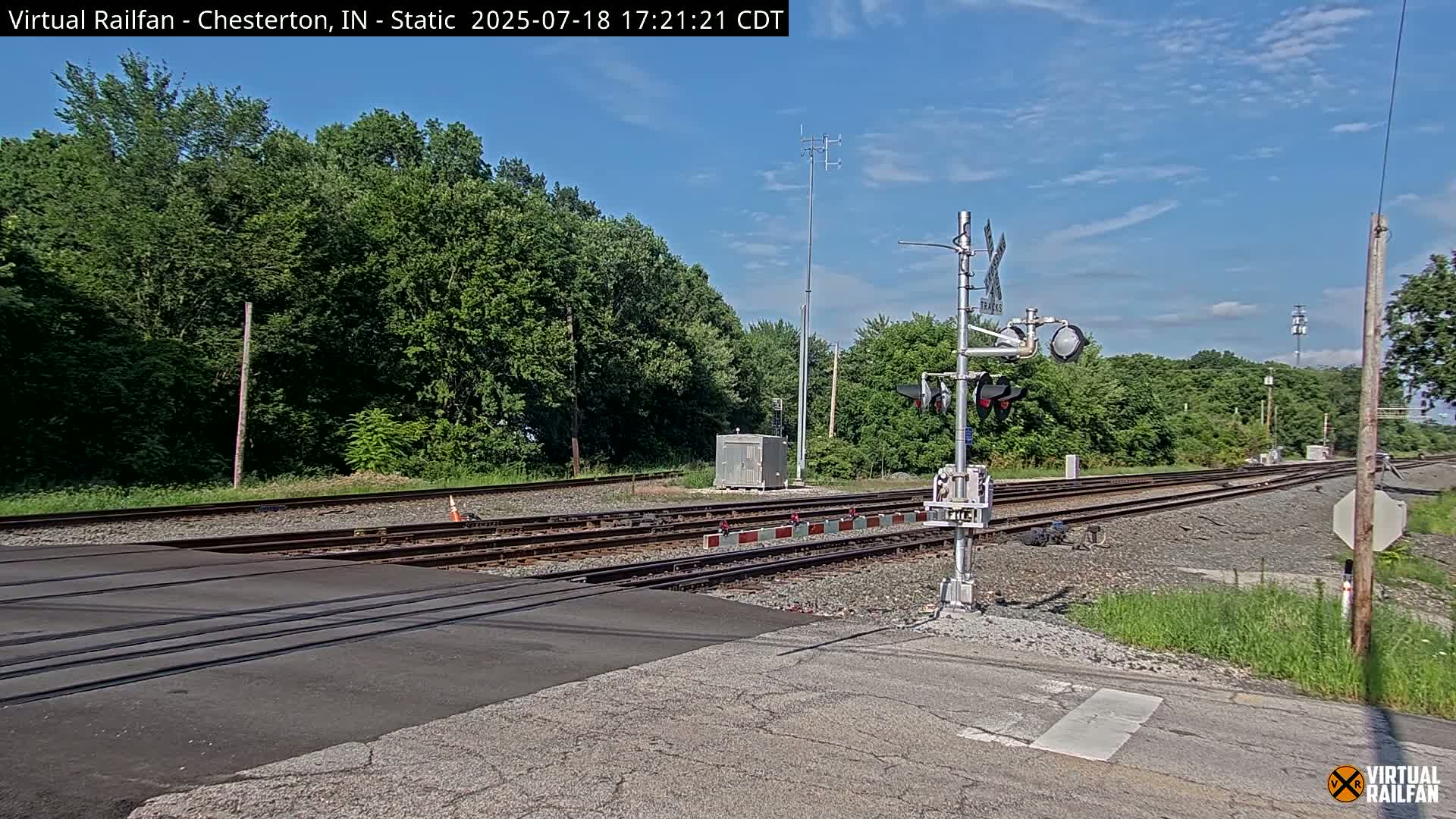 Chesterton Railroad Crossing Porter Junction Live Cam - Chesterton, Porter, Indiana, USA