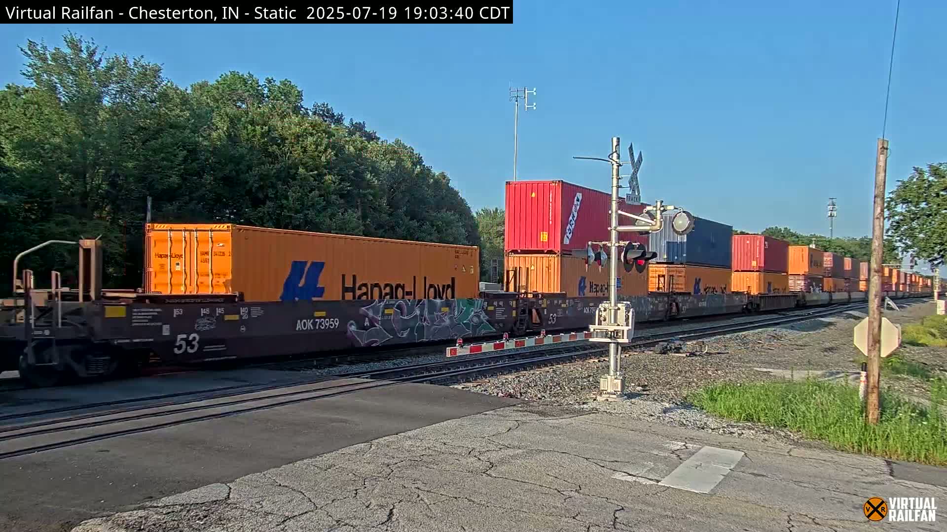 Chesterton Railroad Crossing Porter Junction Live Cam - Chesterton, Porter, Indiana, USA