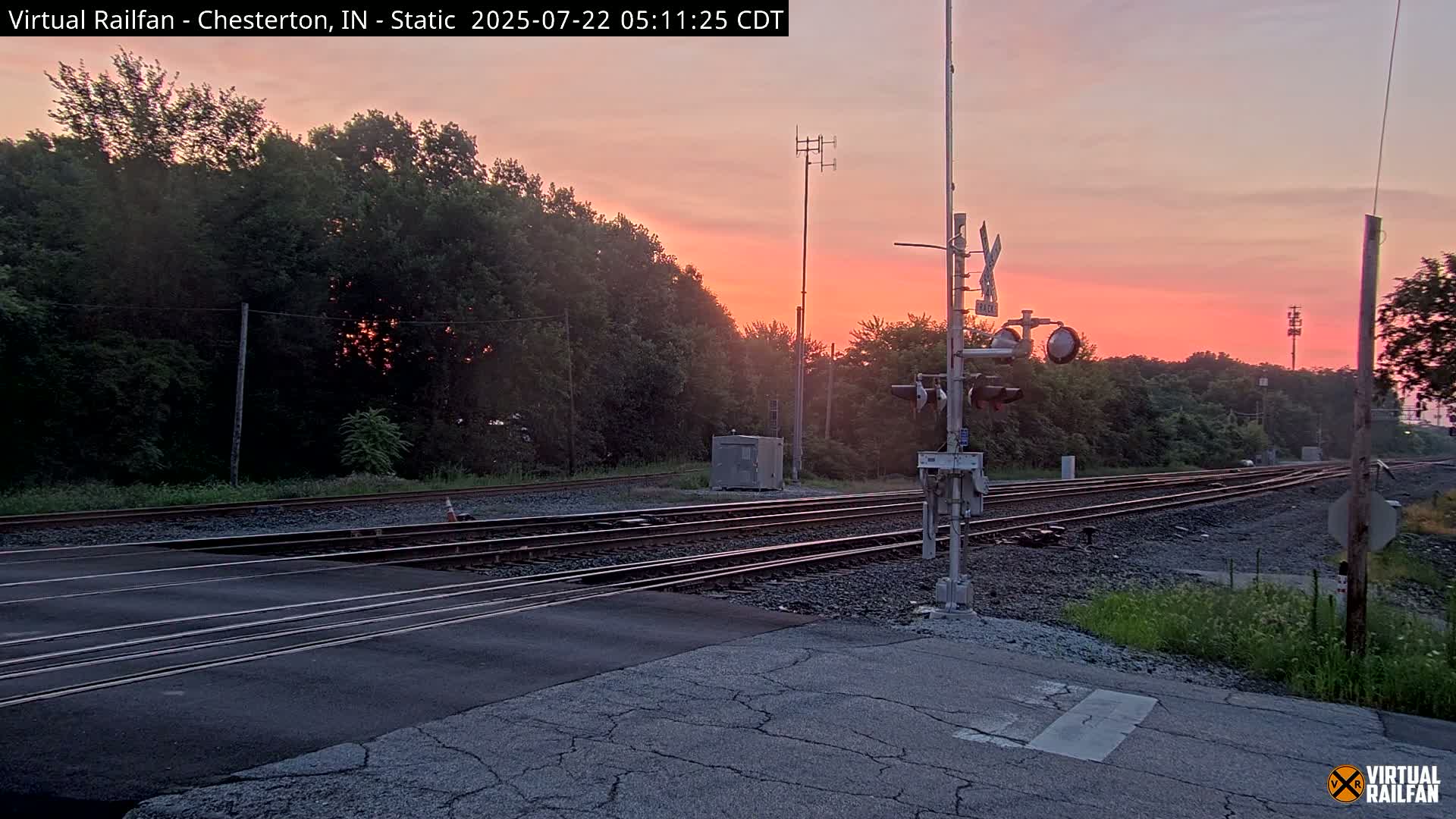 Chesterton Railroad Crossing Porter Junction Live Cam - Chesterton, Porter, Indiana, USA