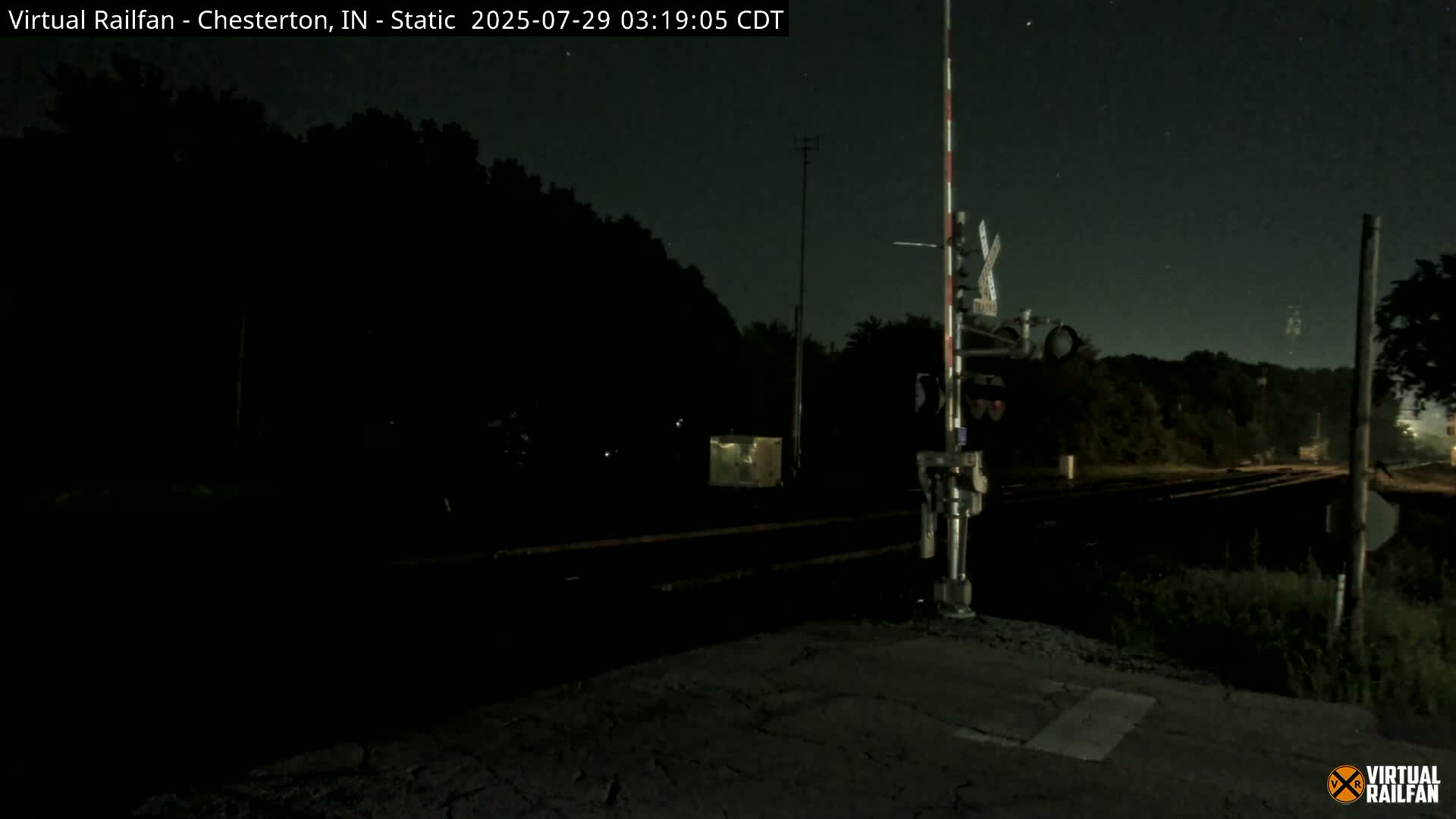 Chesterton Railroad Crossing Porter Junction Live Cam - Chesterton, Porter, Indiana, USA