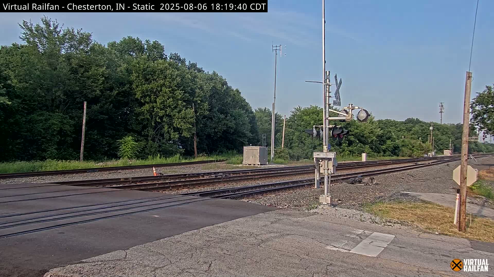 Chesterton Railroad Crossing Porter Junction Live Cam - Chesterton, Porter, Indiana, USA