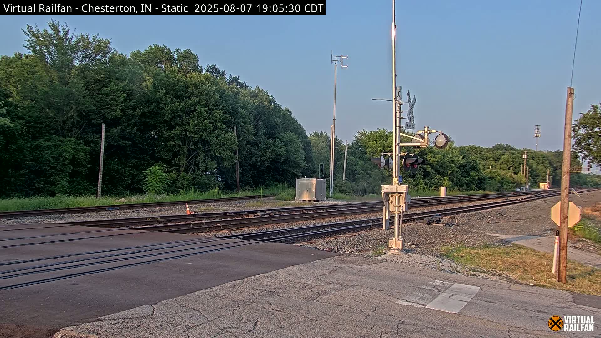 Chesterton Railroad Crossing Porter Junction Live Cam - Chesterton, Porter, Indiana, USA