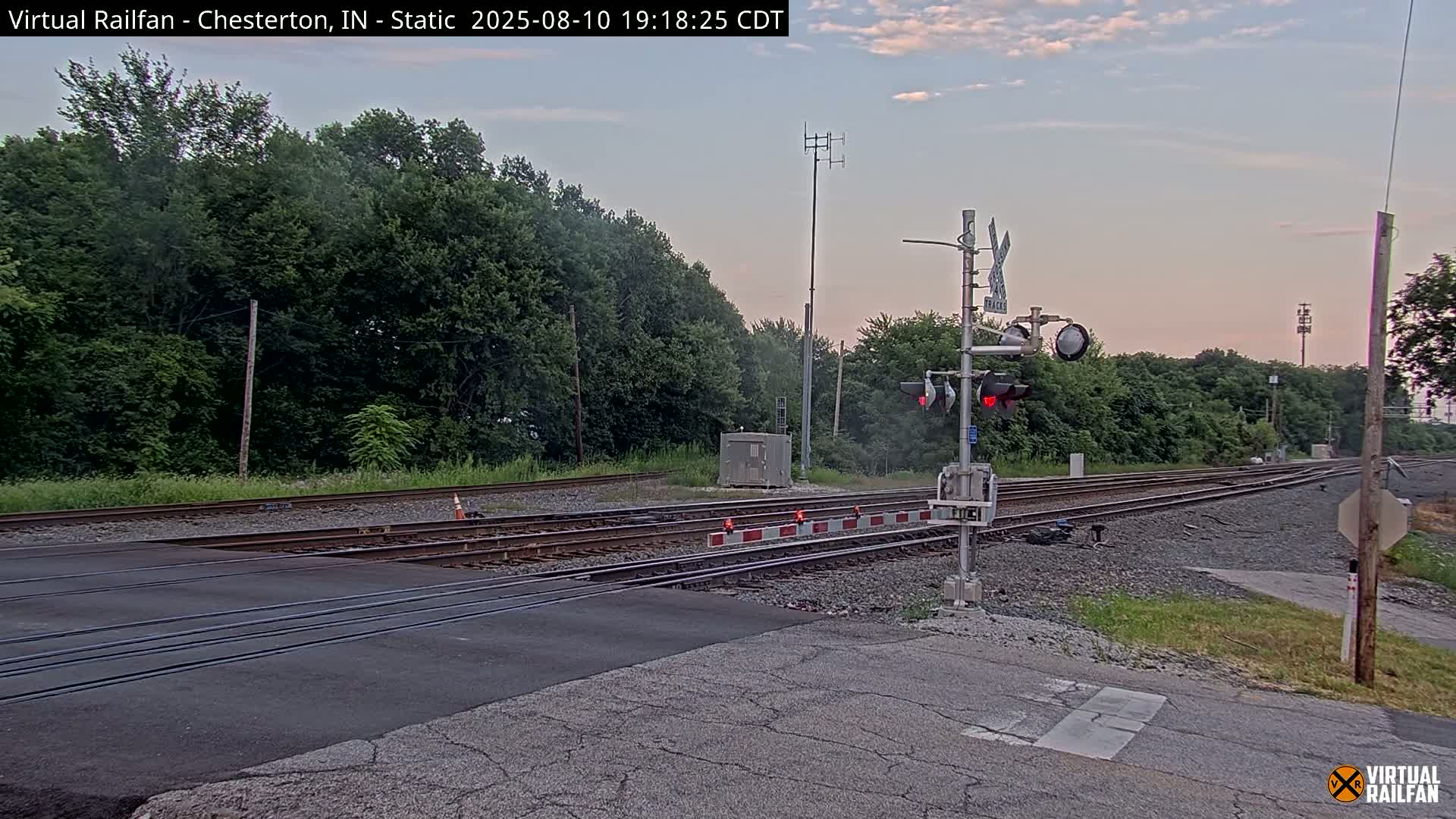 Chesterton Railroad Crossing Porter Junction Live Cam - Chesterton, Porter, Indiana, USA