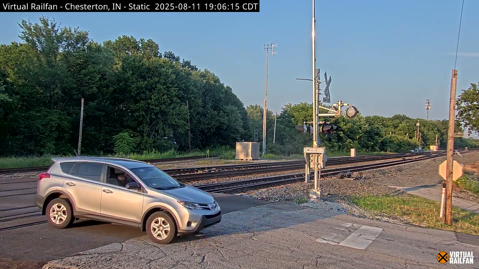 Chesterton Railroad Crossing Porter Junction Live Cam - Chesterton, Porter, Indiana, USA