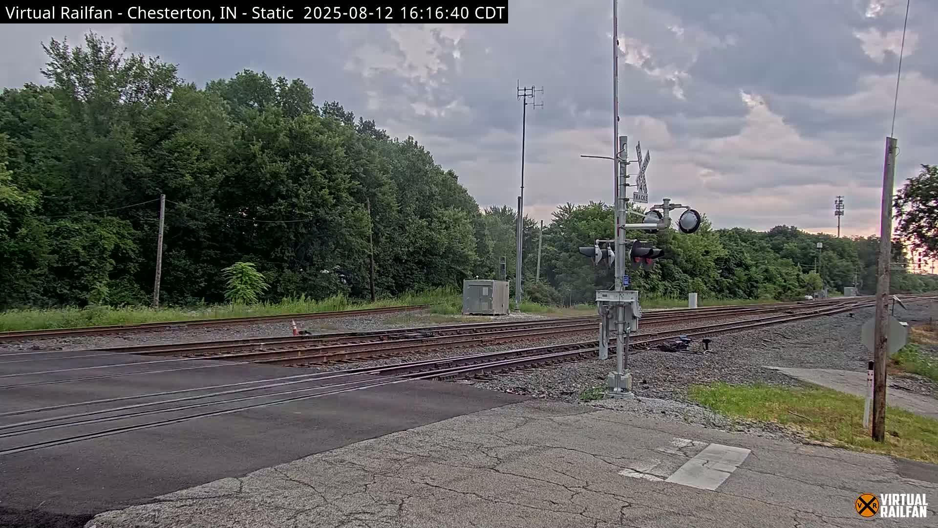 Chesterton Railroad Crossing Porter Junction Live Cam - Chesterton, Porter, Indiana, USA