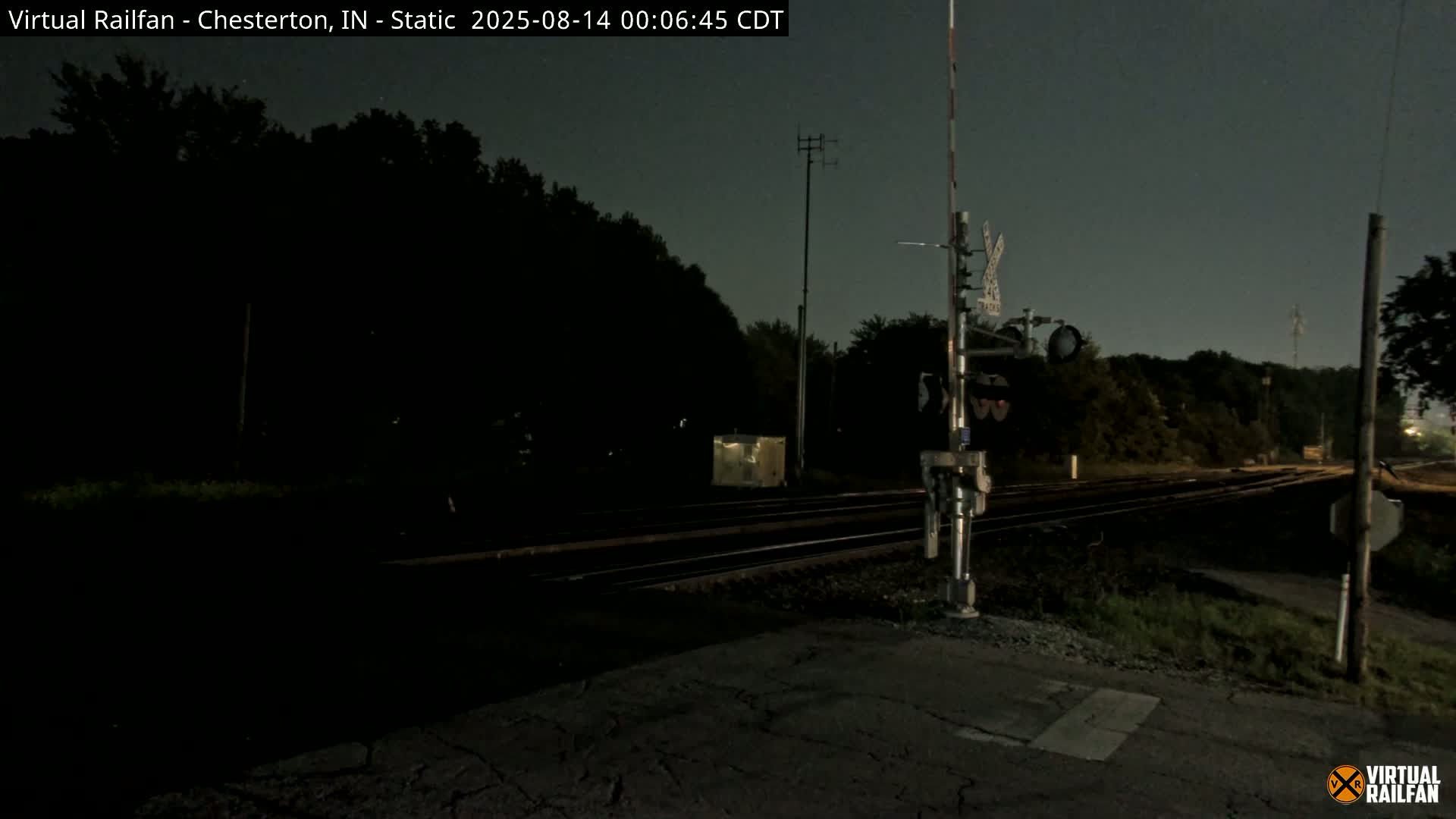 Chesterton Railroad Crossing Porter Junction Live Cam - Chesterton, Porter, Indiana, USA