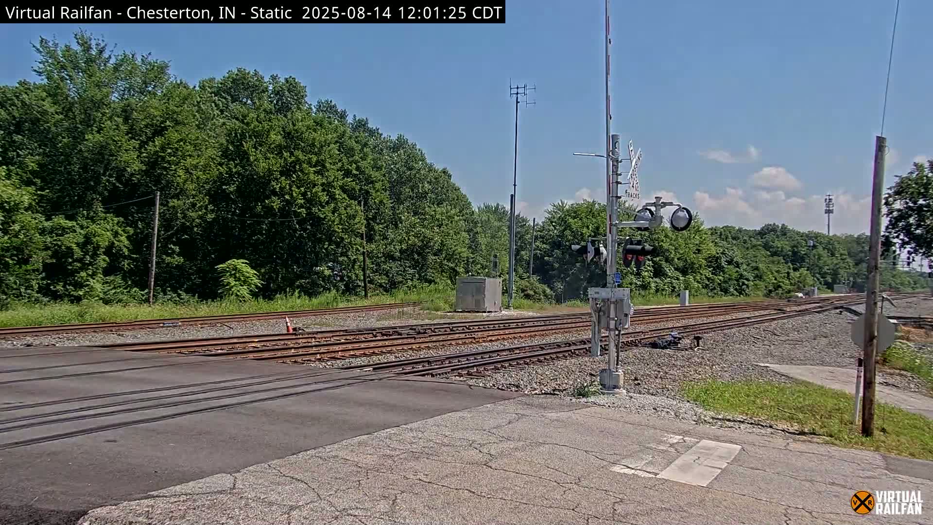 Chesterton Railroad Crossing Porter Junction Live Cam - Chesterton, Porter, Indiana, USA