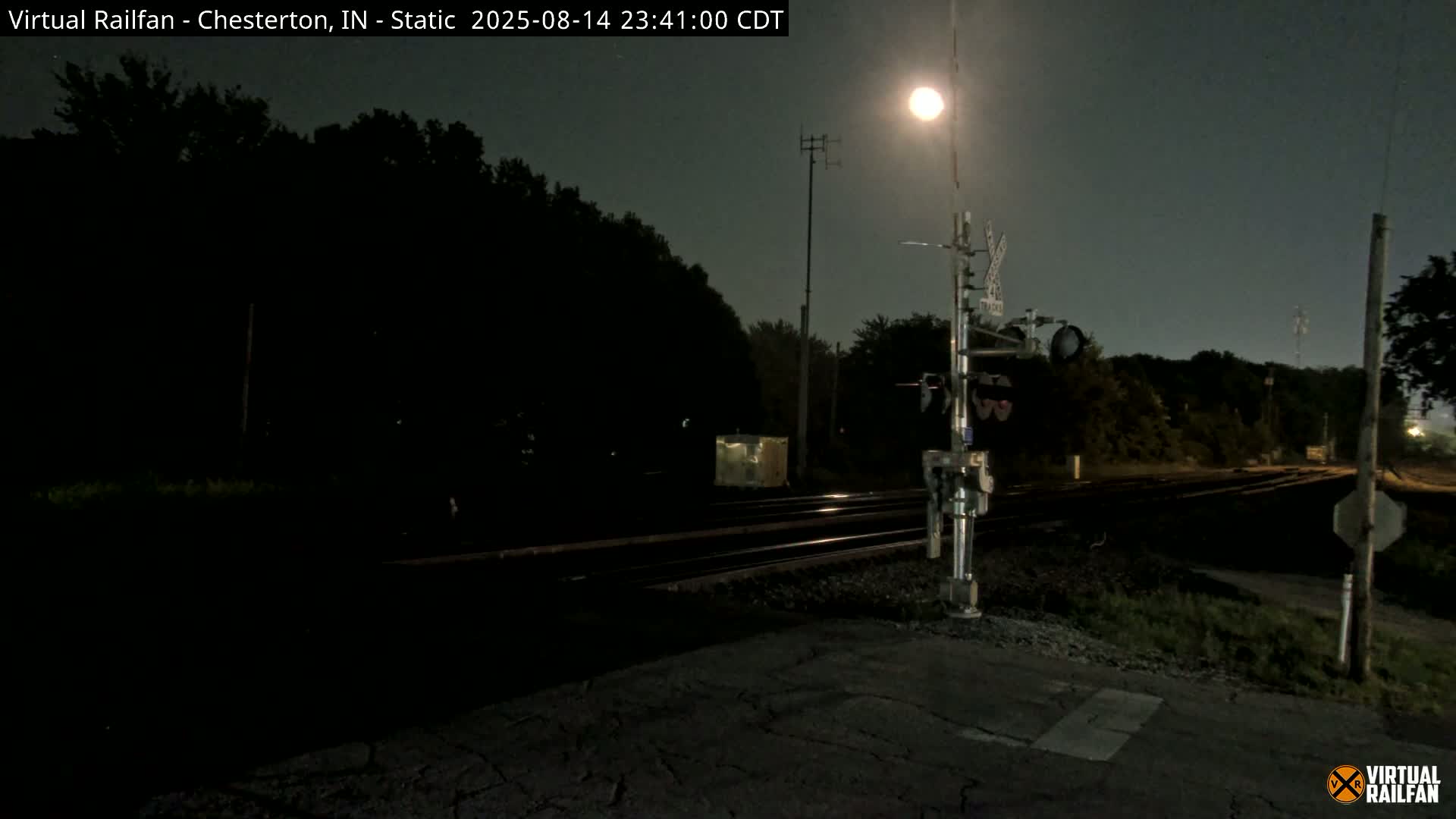Chesterton Railroad Crossing Porter Junction Live Cam - Chesterton, Porter, Indiana, USA