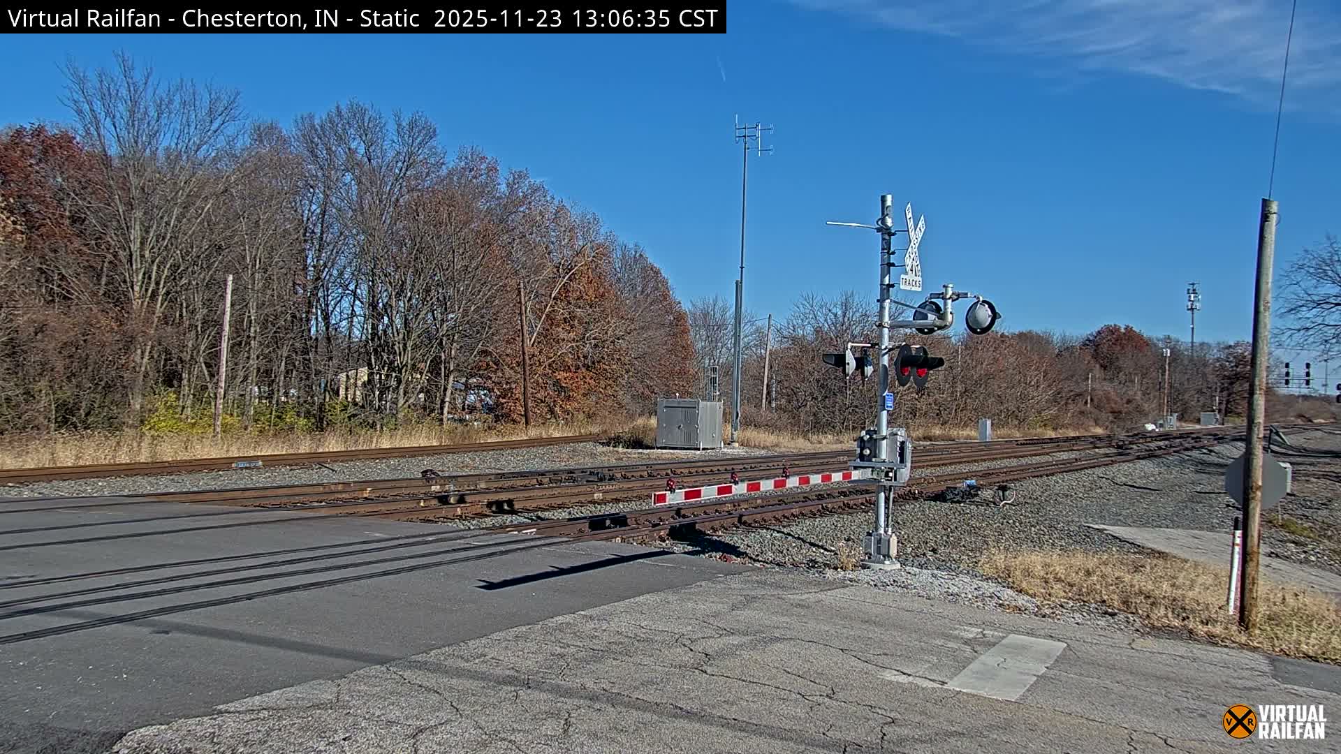 Chesterton Railroad Crossing Porter Junction Live Cam - Chesterton, Porter, Indiana, USA
