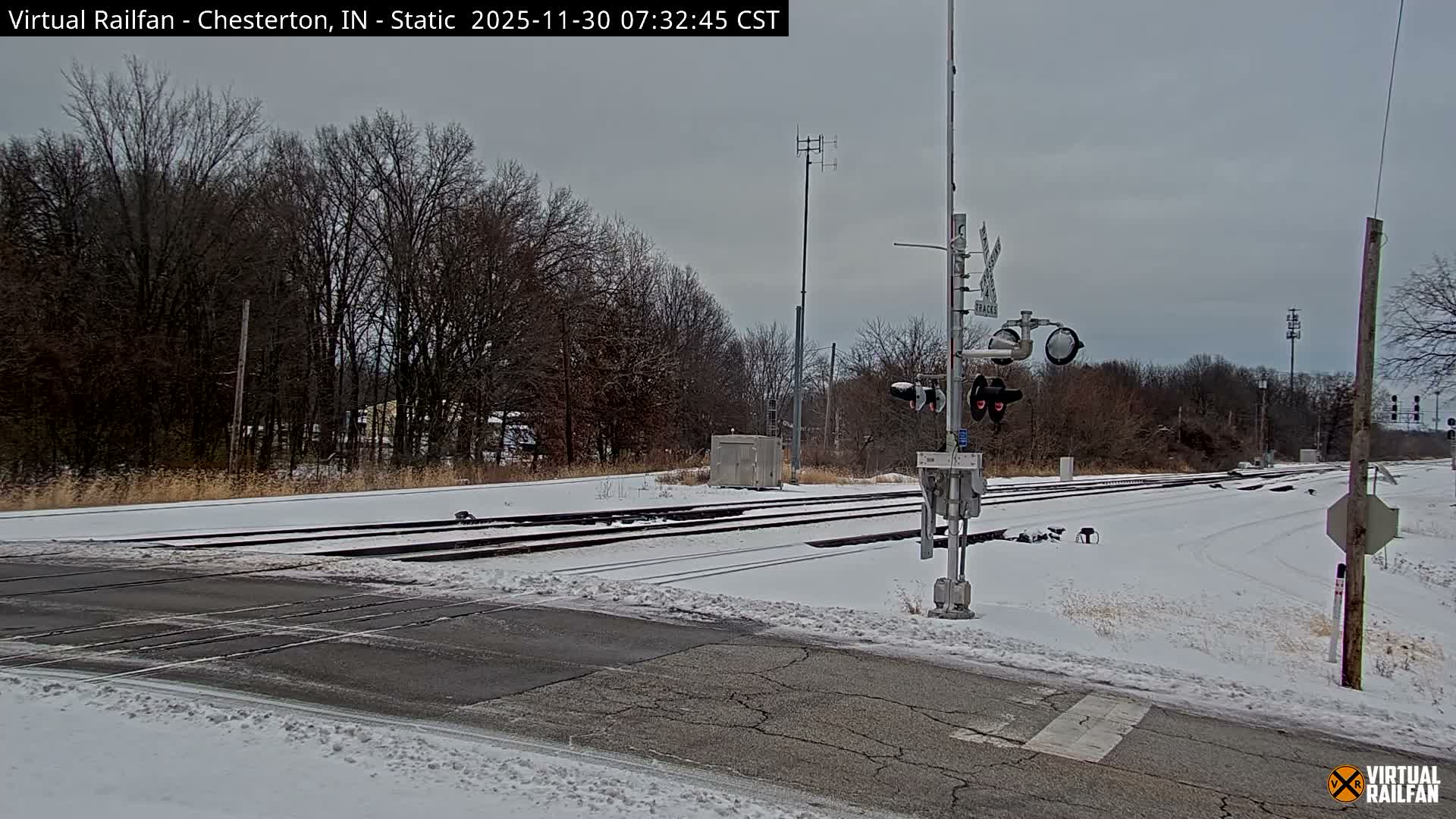 Chesterton Railroad Crossing Porter Junction Live Cam - Chesterton, Porter, Indiana, USA