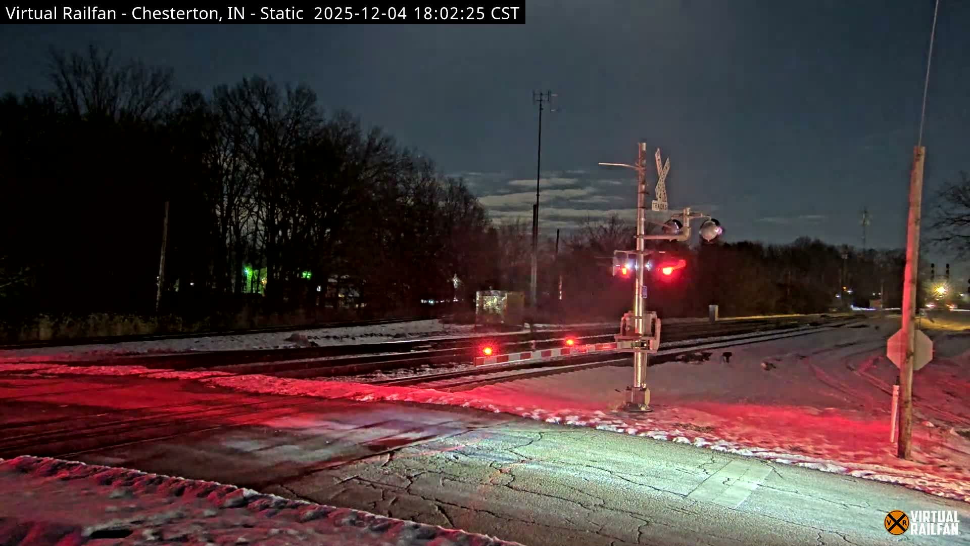 Chesterton Railroad Crossing Porter Junction Live Cam - Chesterton, Porter, Indiana, USA