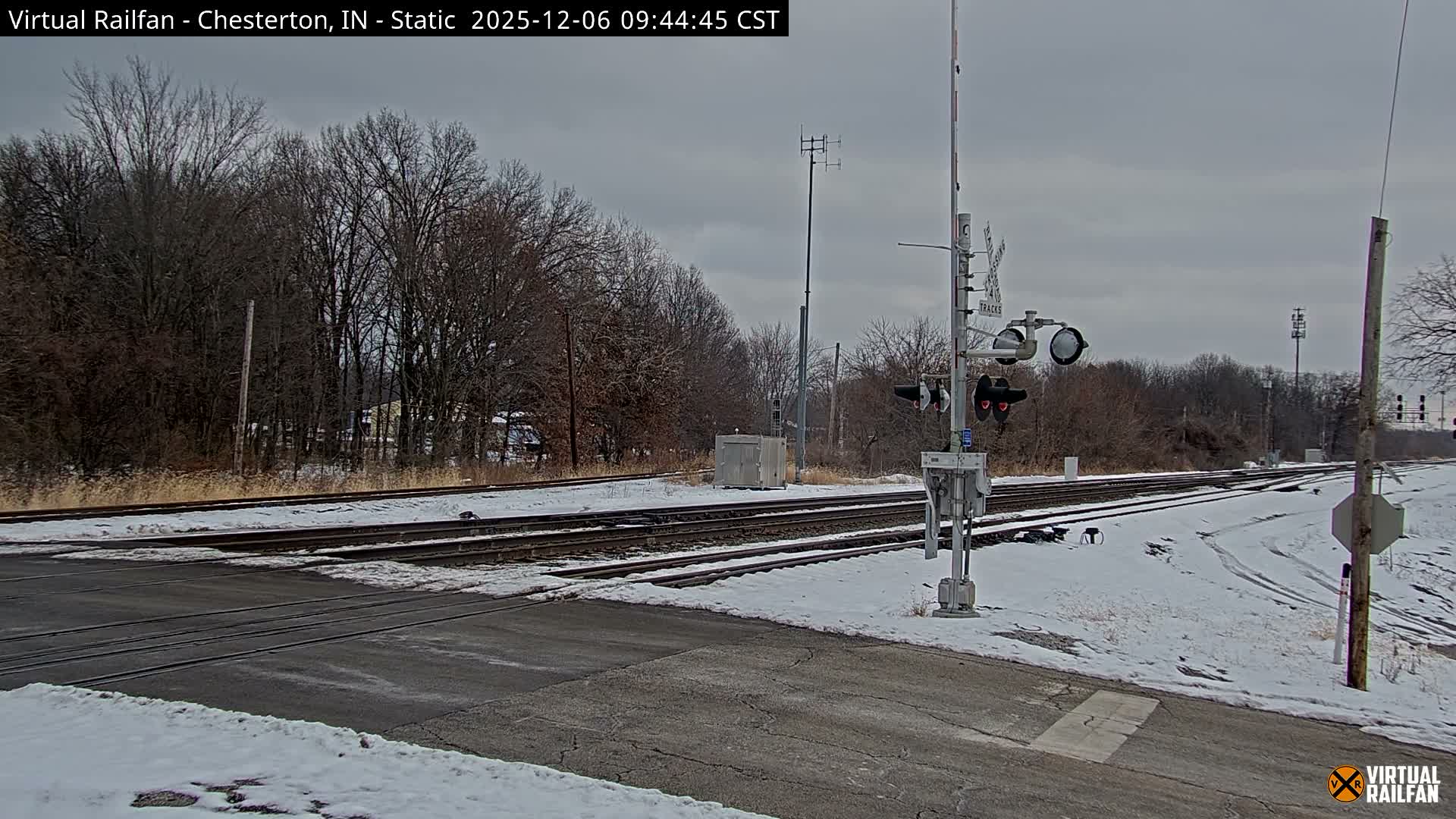 Chesterton Railroad Crossing Porter Junction Live Cam - Chesterton, Porter, Indiana, USA
