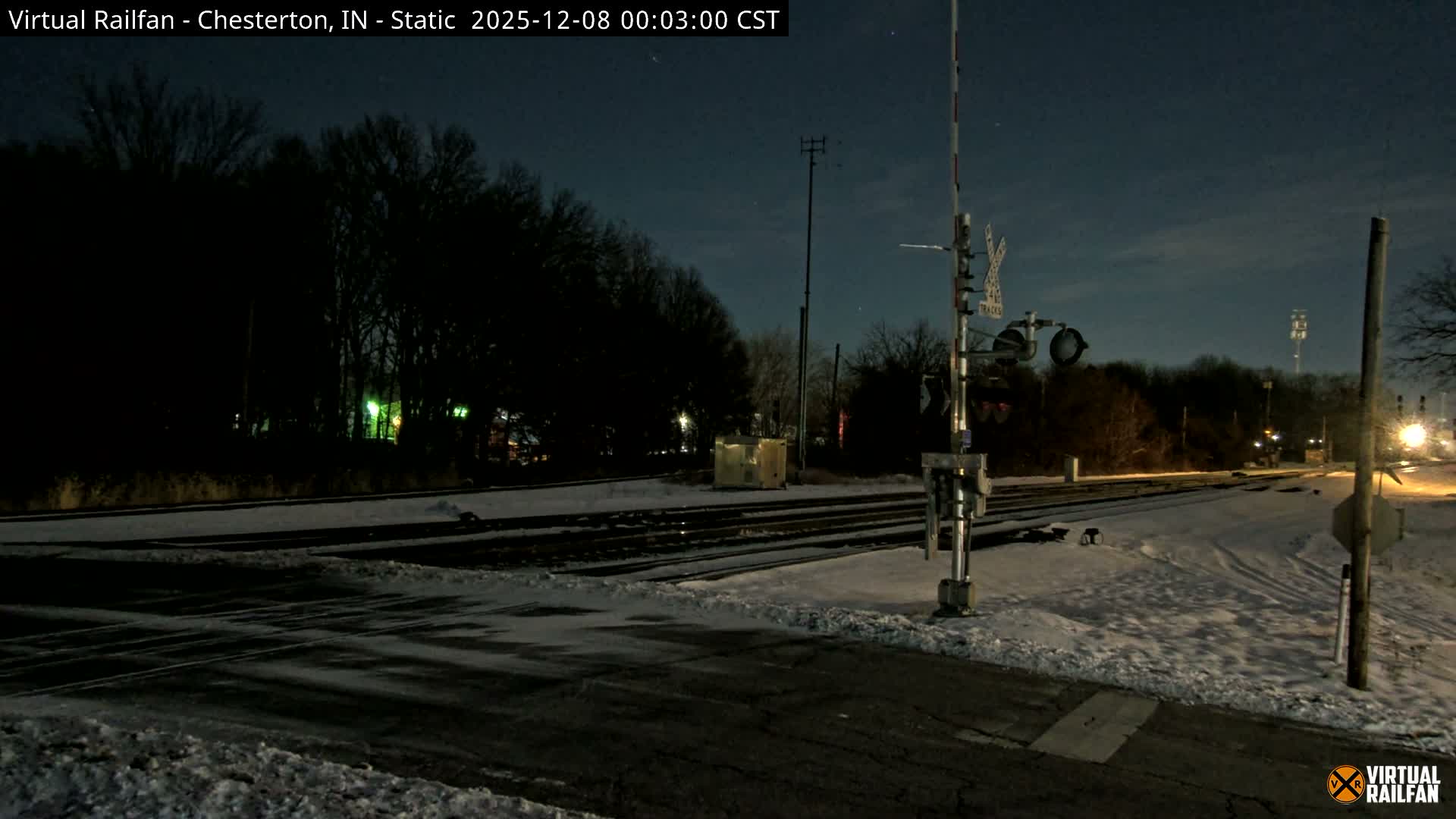Chesterton Railroad Crossing Porter Junction Live Cam - Chesterton, Porter, Indiana, USA