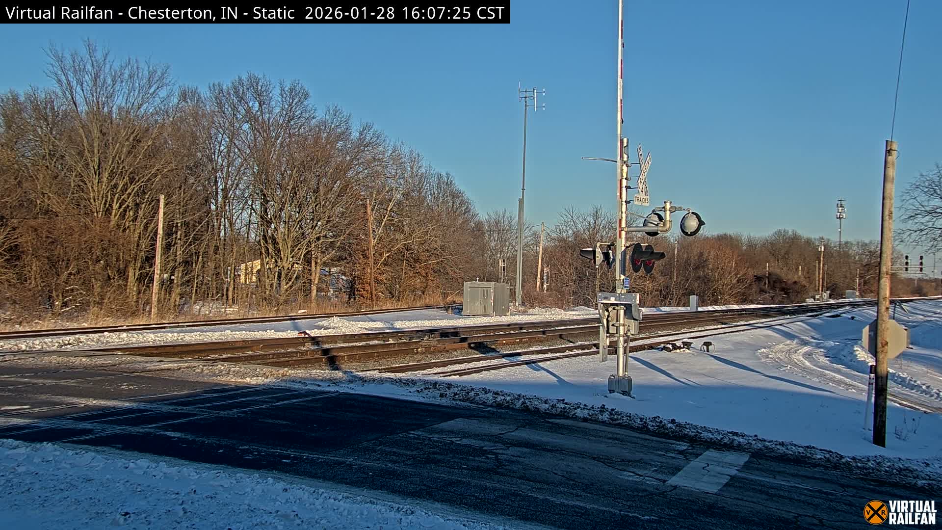Chesterton Railroad Crossing Porter Junction Live Cam - Chesterton, Porter, Indiana, USA