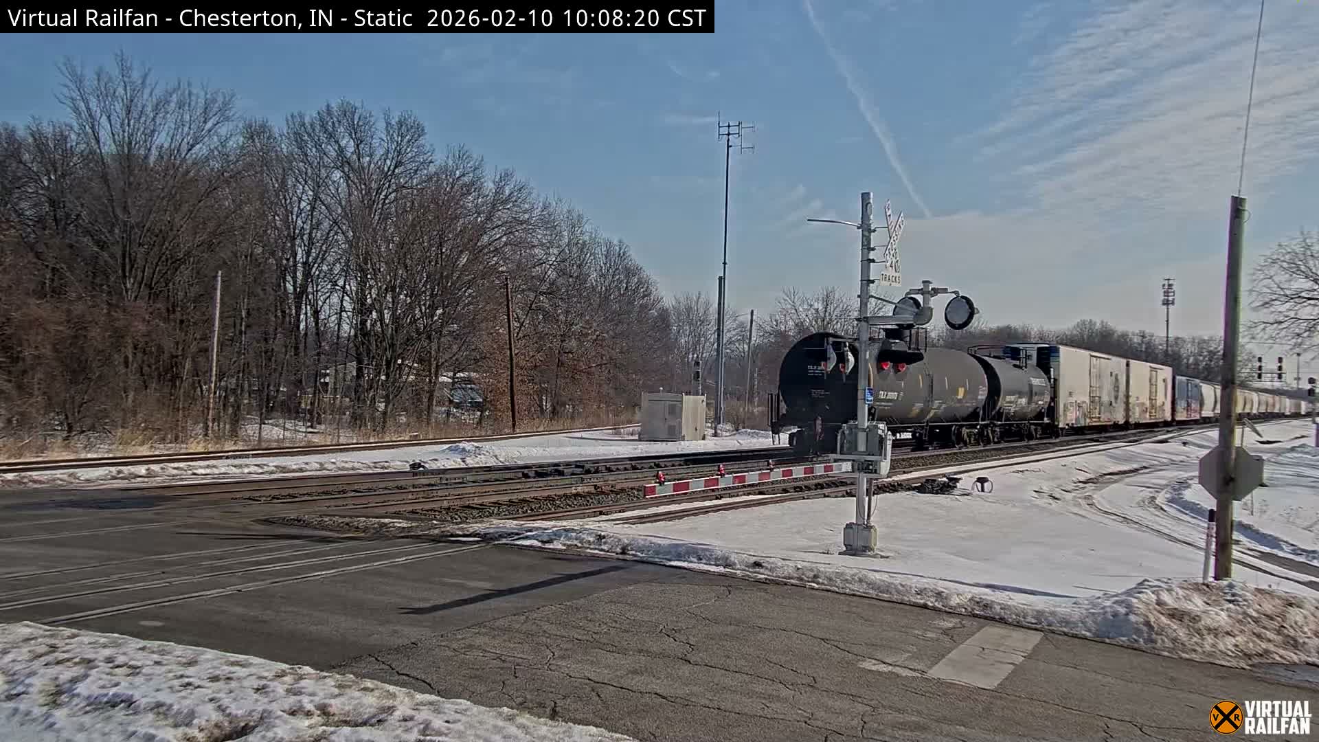 Chesterton Railroad Crossing Porter Junction Live Cam - Chesterton, Porter, Indiana, USA