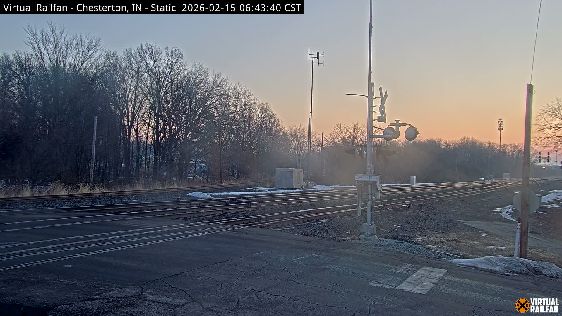 Chesterton Railroad Crossing Porter Junction Live Cam - Chesterton, Porter, Indiana, USA