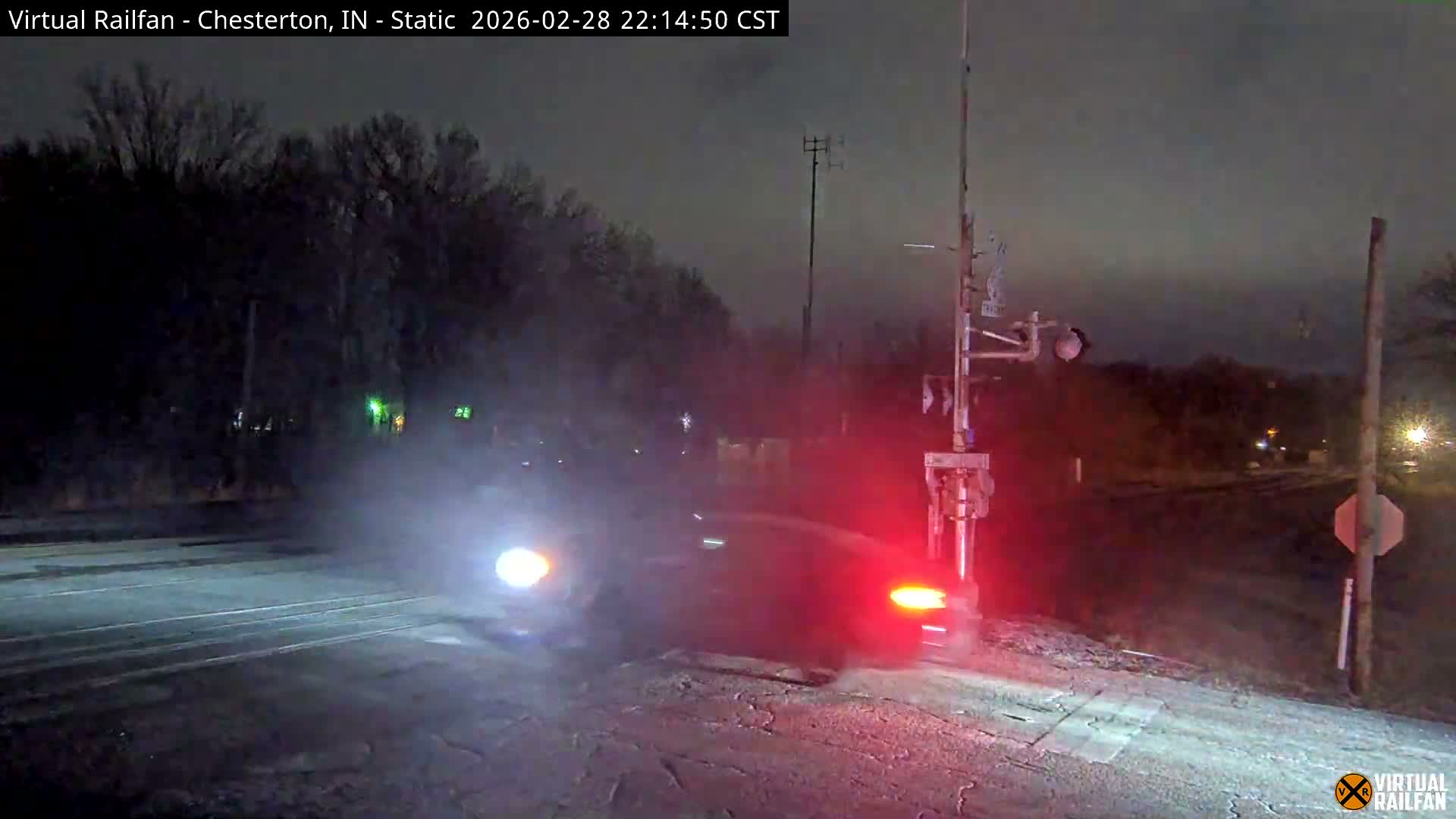 Chesterton Railroad Crossing Porter Junction Live Cam - Chesterton, Porter, Indiana, USA