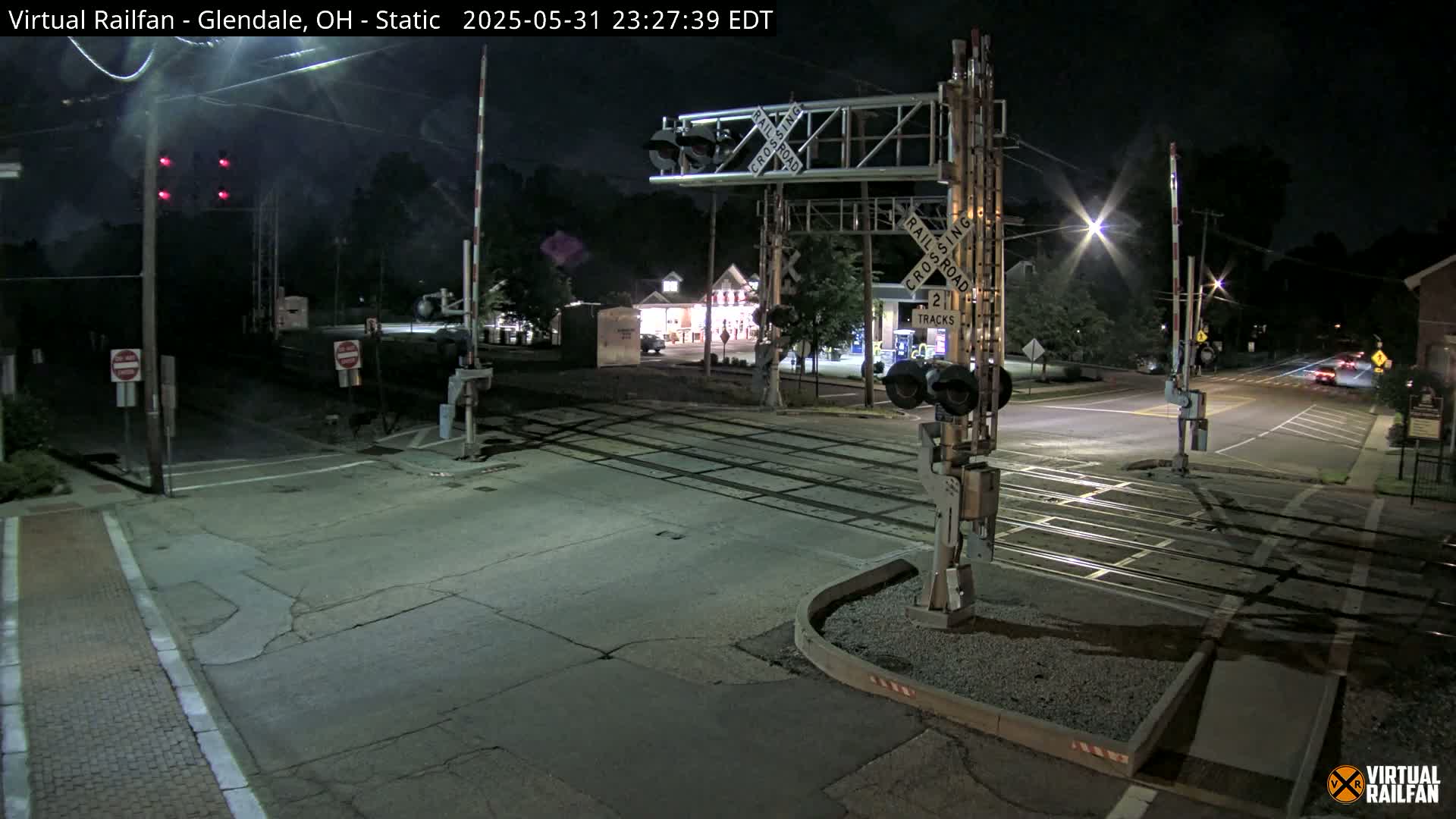 Glendale Railroad Crossing & Junction Live Cam - Glendale, Hamilton, Ohio, USA
