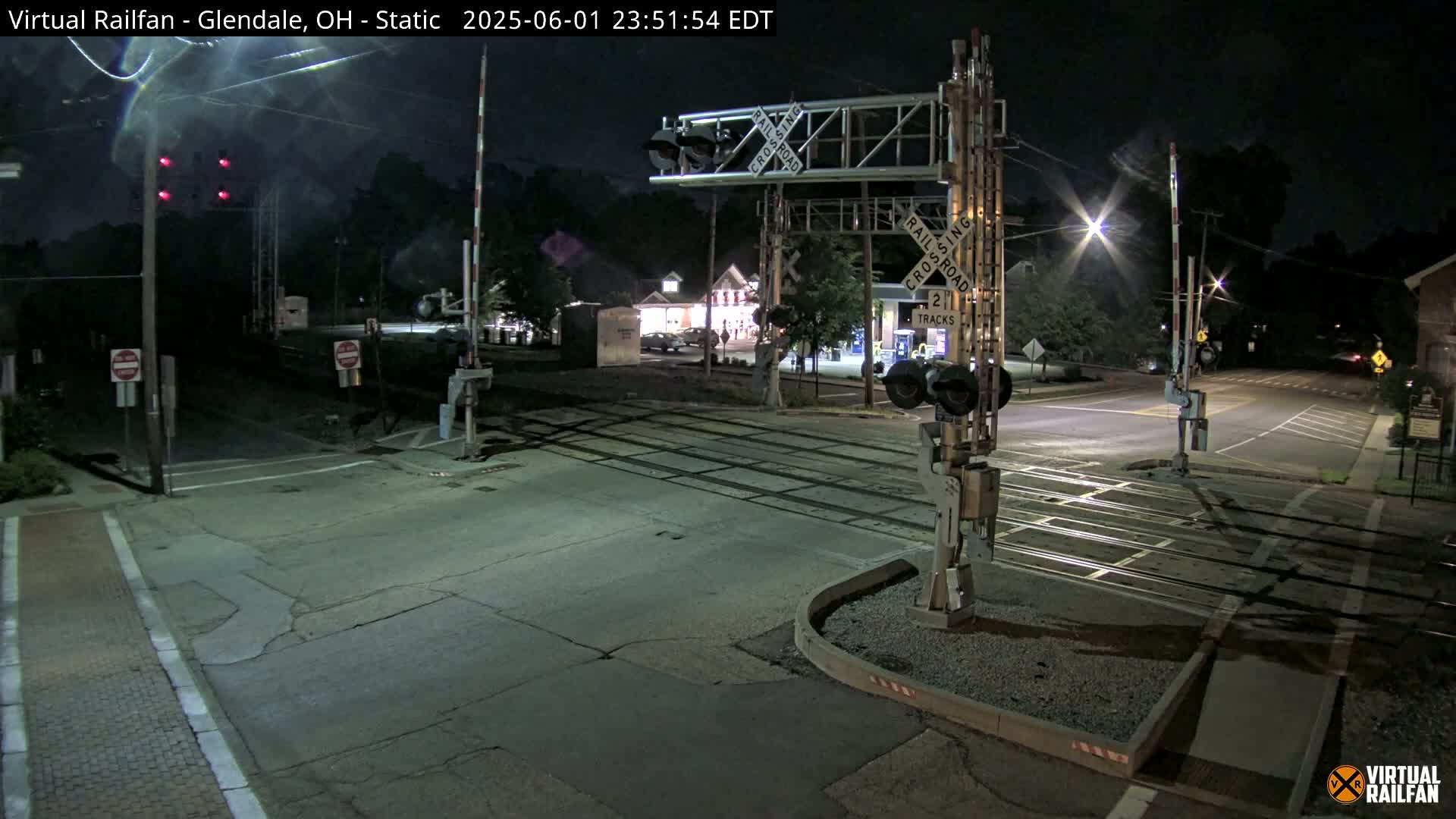 Glendale Railroad Crossing & Junction Live Cam - Glendale, Hamilton, Ohio, USA
