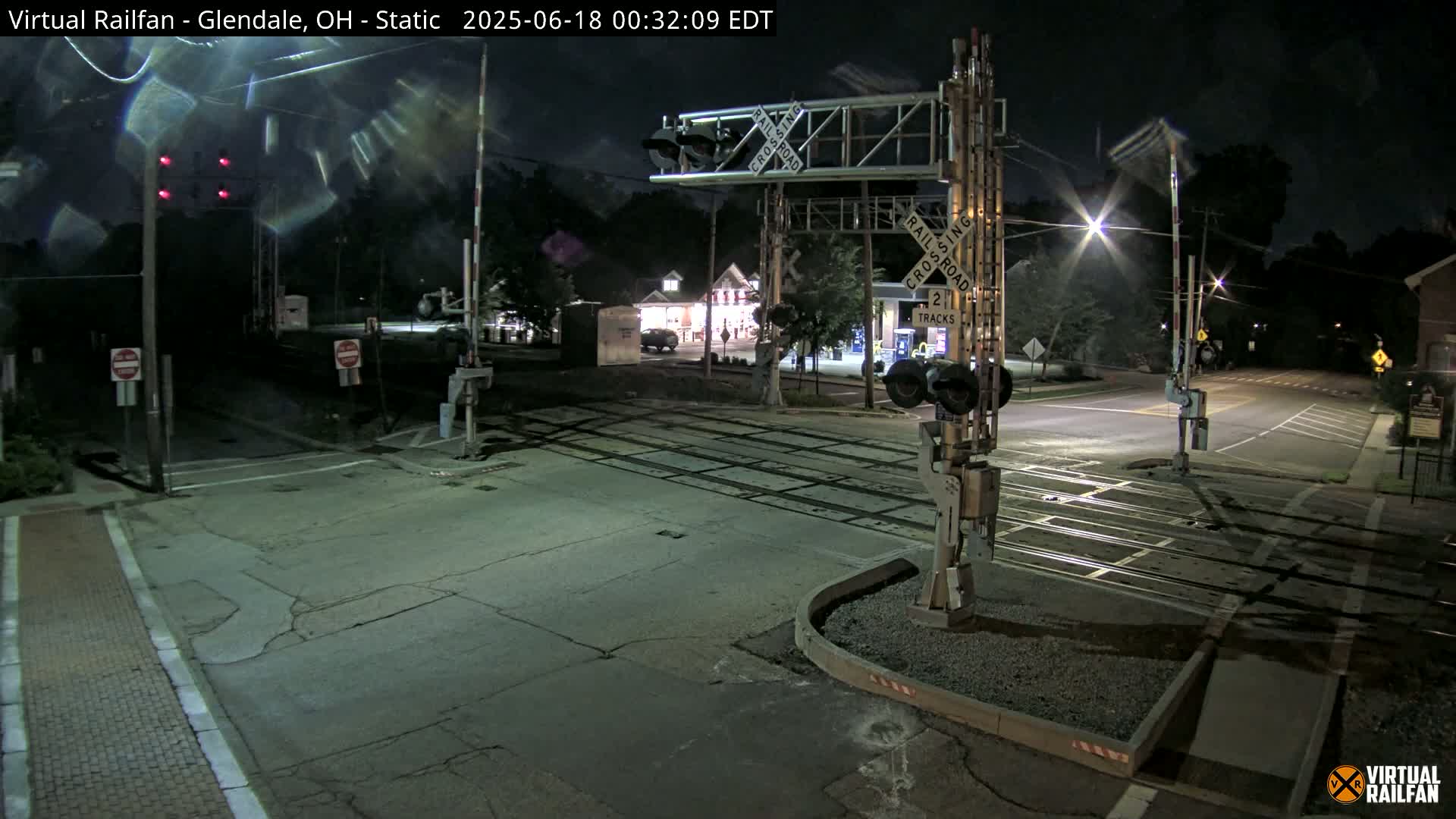 Glendale Railroad Crossing & Junction Live Cam - Glendale, Hamilton, Ohio, USA