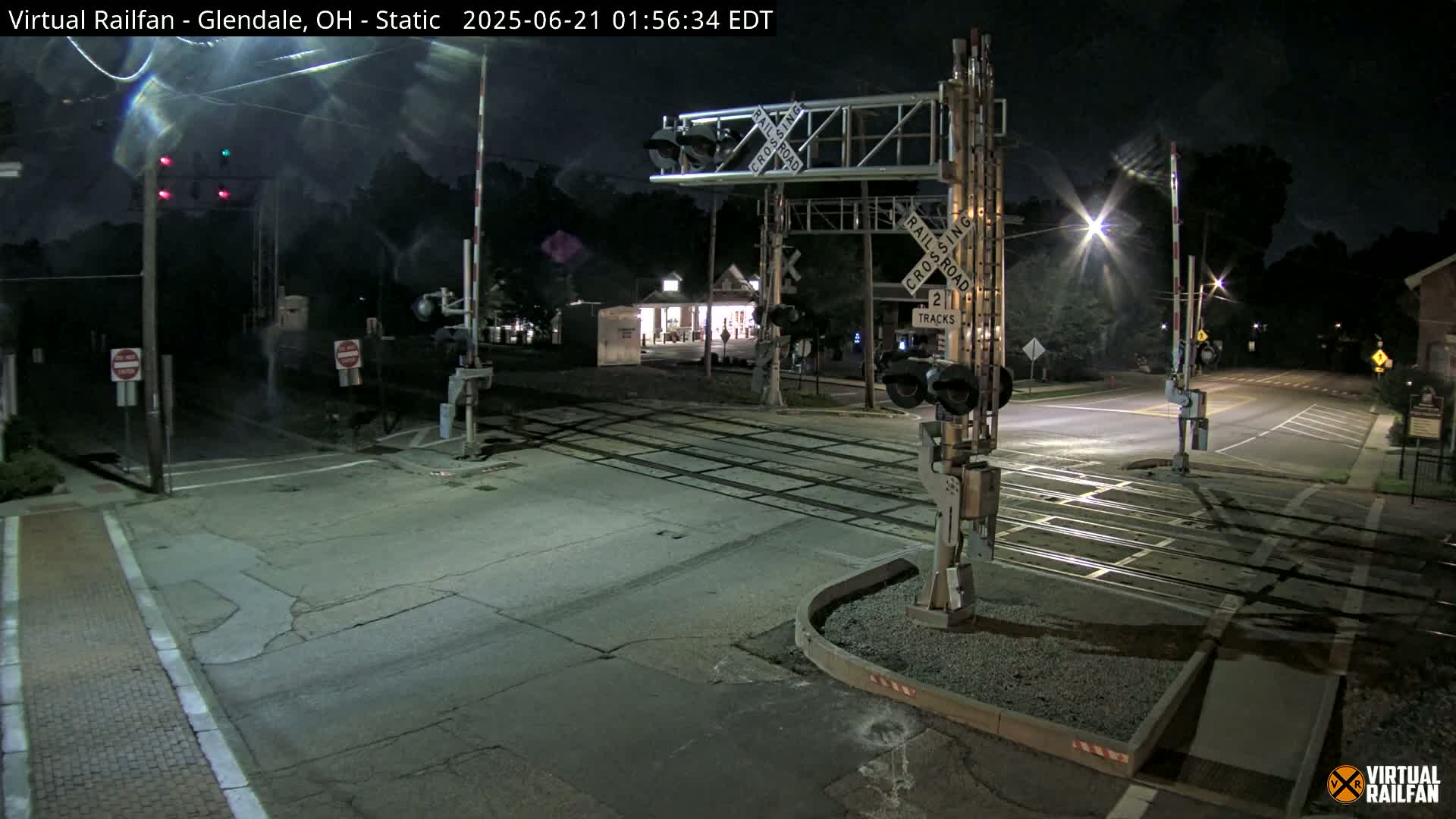 Glendale Railroad Crossing & Junction Live Cam - Glendale, Hamilton, Ohio, USA