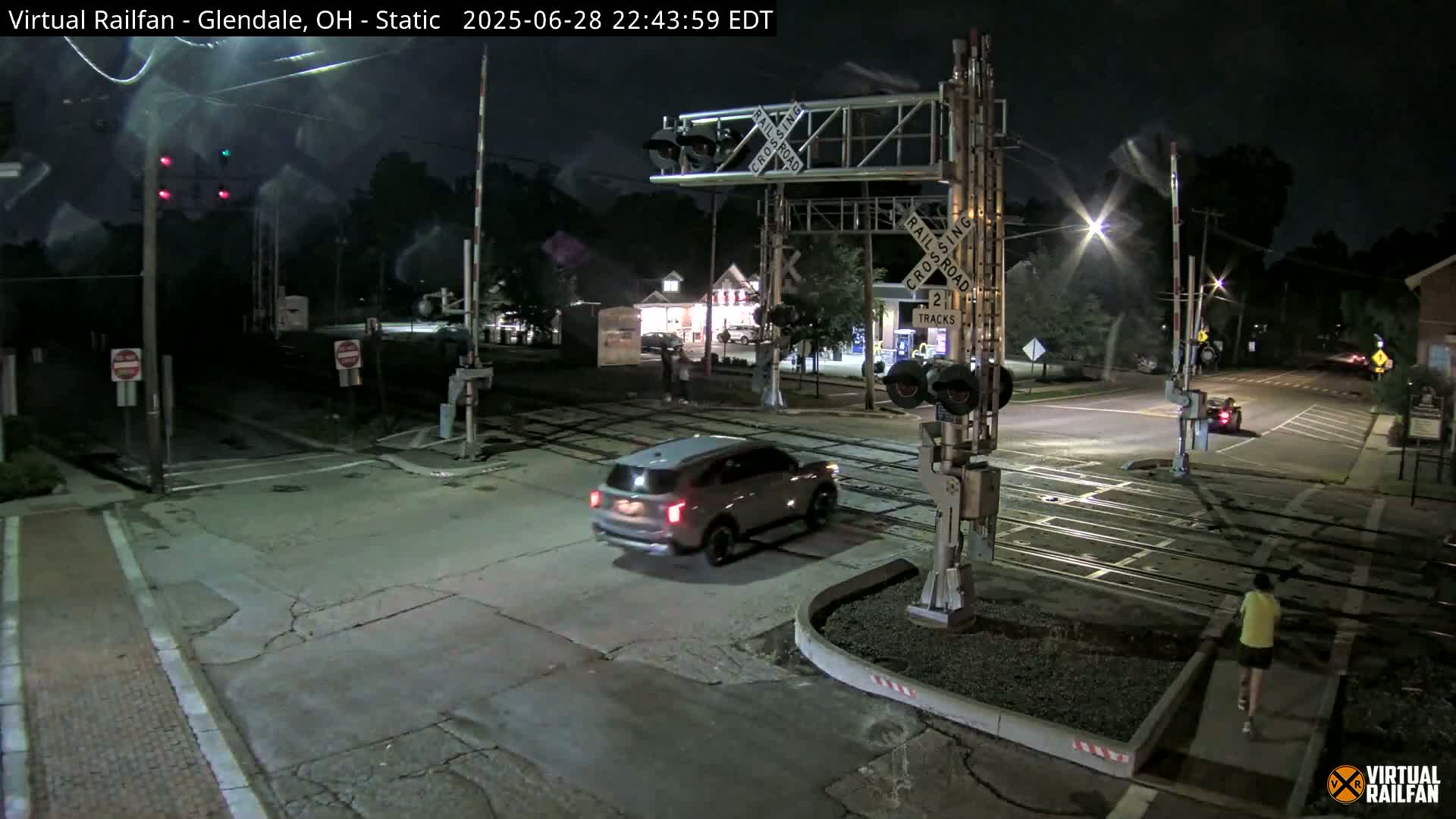 Glendale Railroad Crossing & Junction Live Cam - Glendale, Hamilton, Ohio, USA