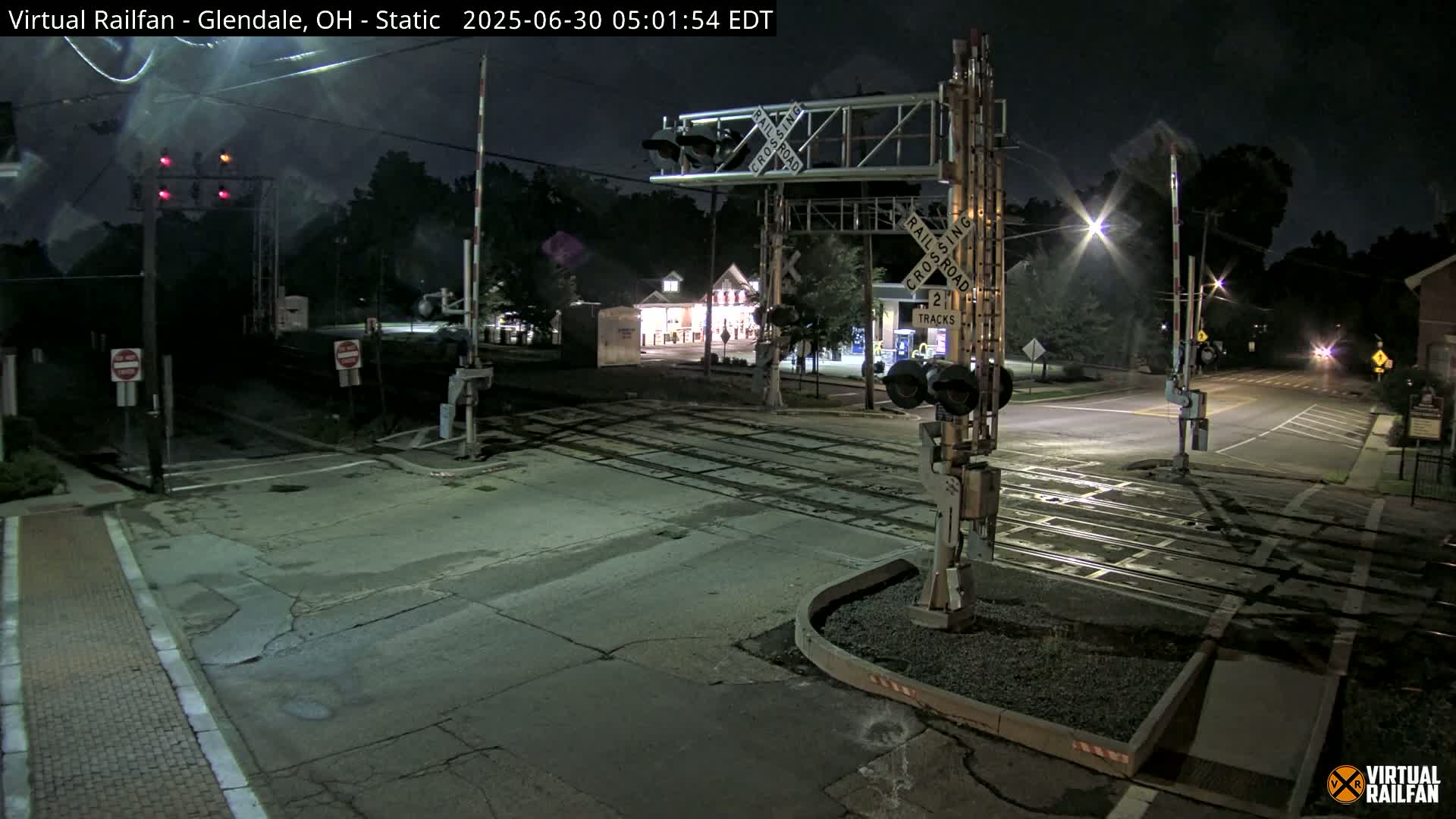 Glendale Railroad Crossing & Junction Live Cam - Glendale, Hamilton, Ohio, USA