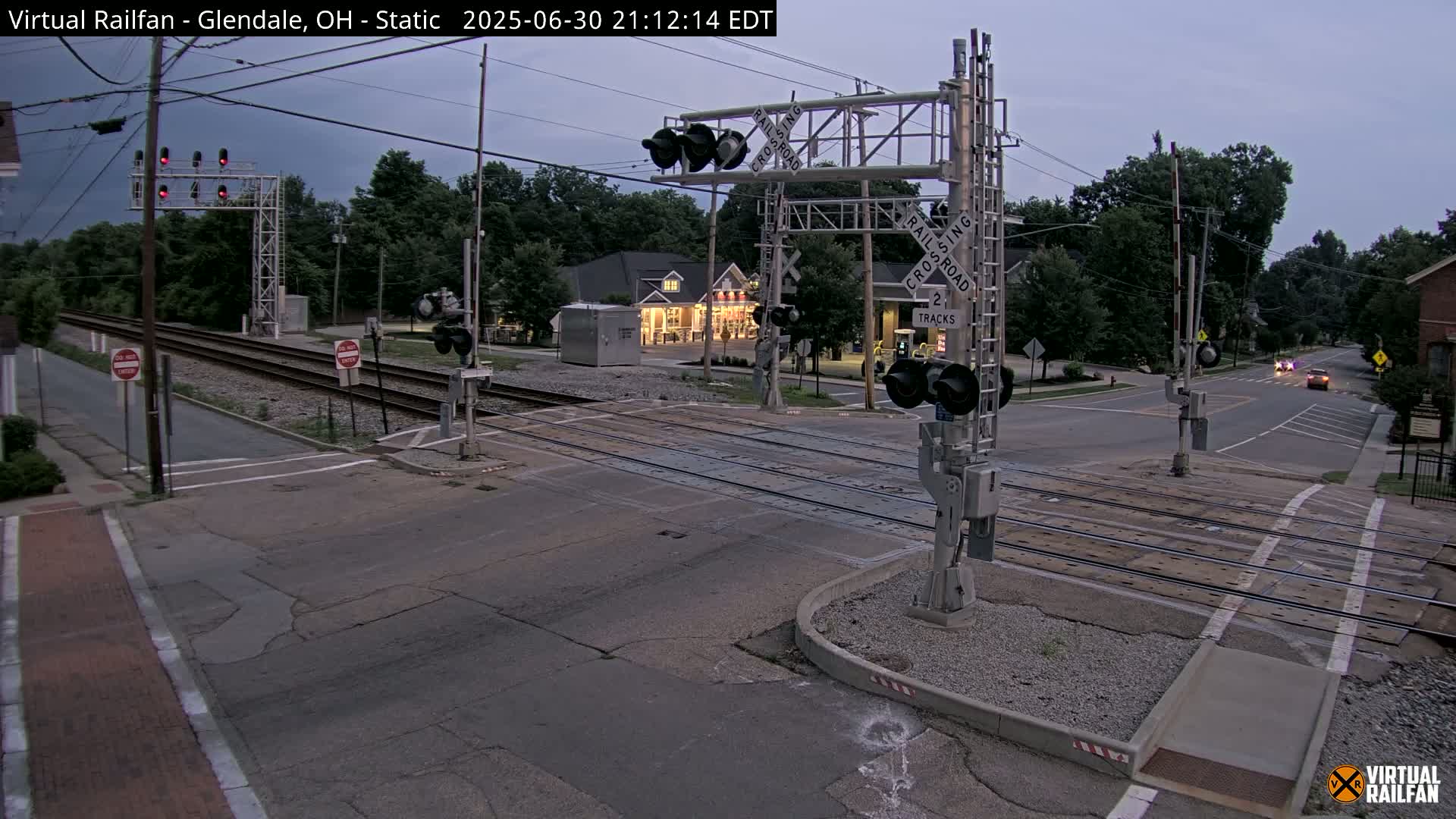 Glendale Railroad Crossing & Junction Live Cam - Glendale, Hamilton, Ohio, USA