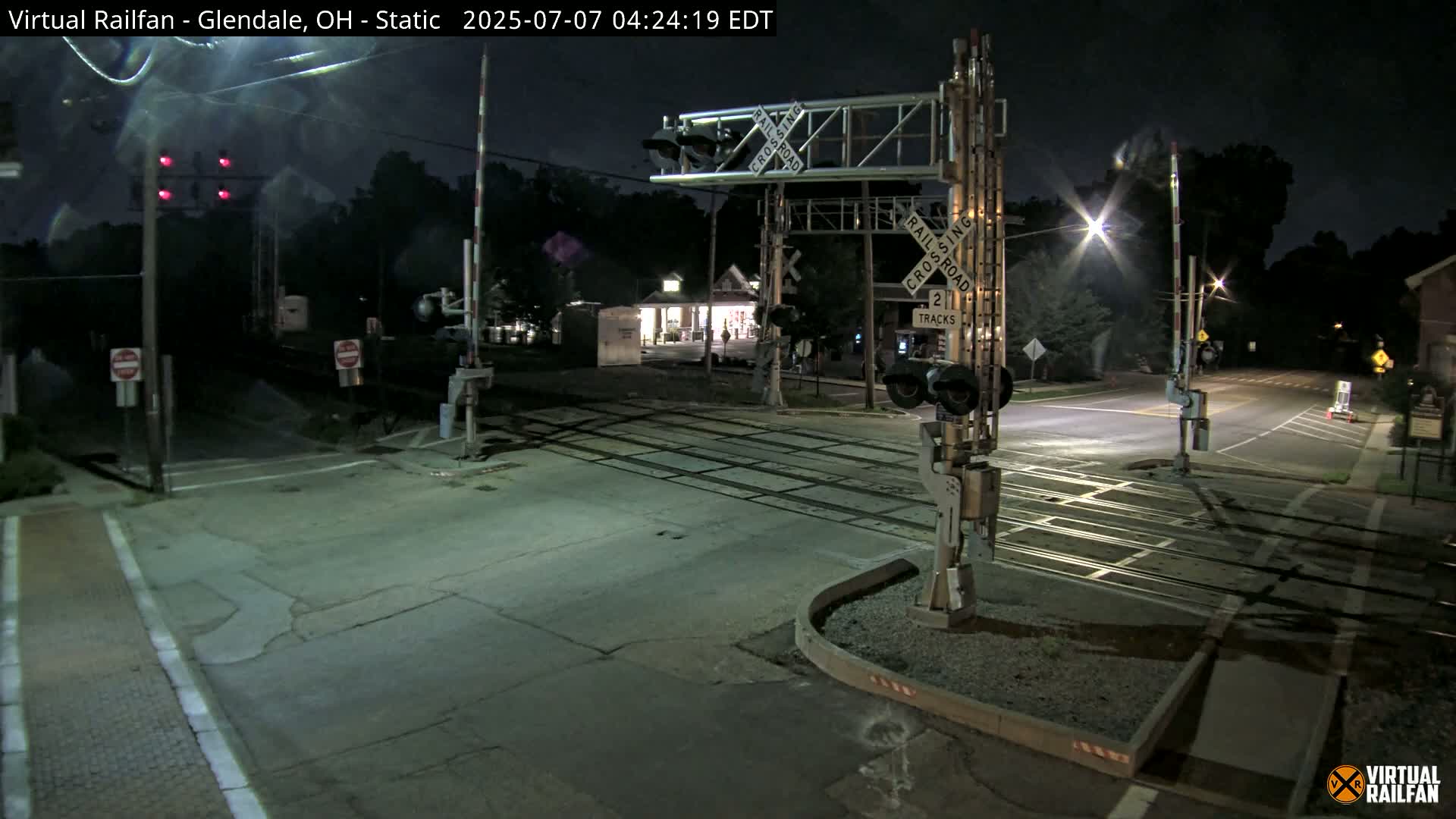 Glendale Railroad Crossing & Junction Live Cam - Glendale, Hamilton, Ohio, USA