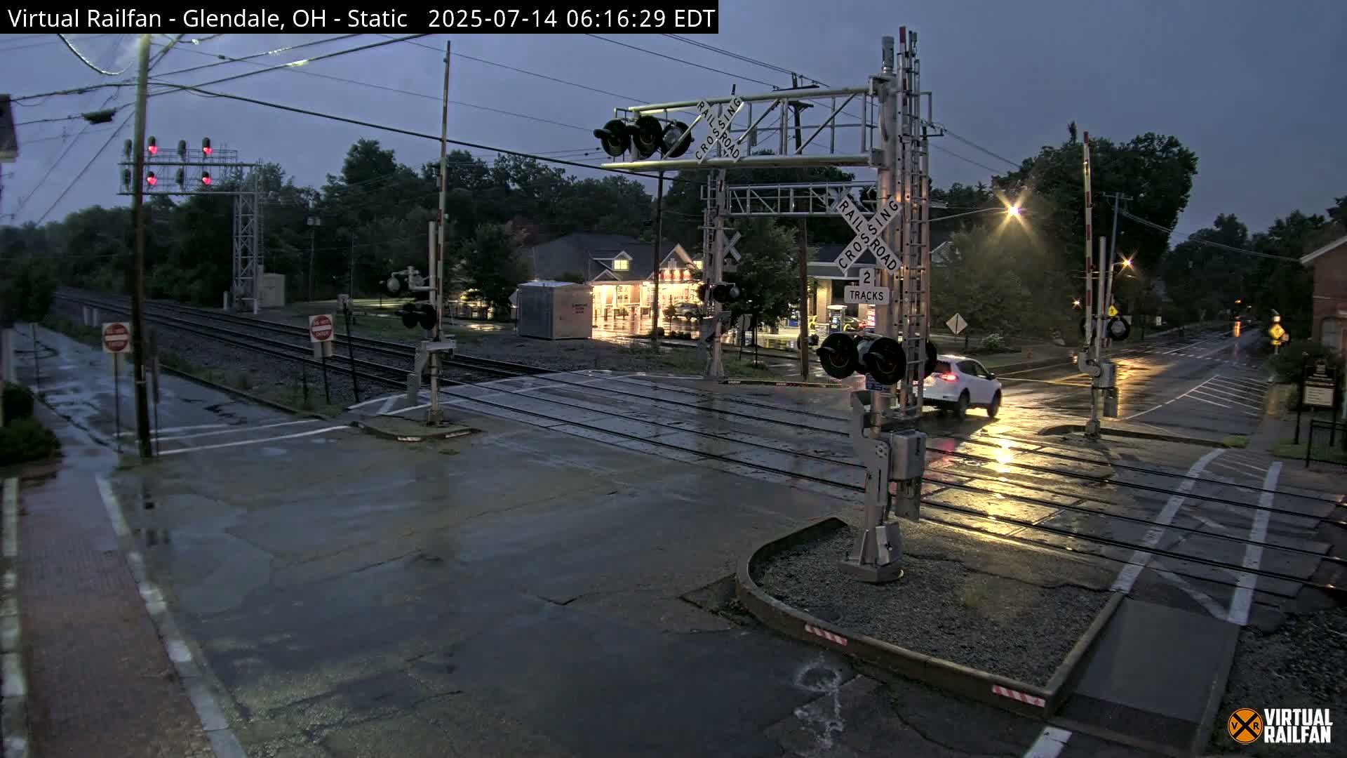 Glendale Railroad Crossing & Junction Live Cam - Glendale, Hamilton, Ohio, USA