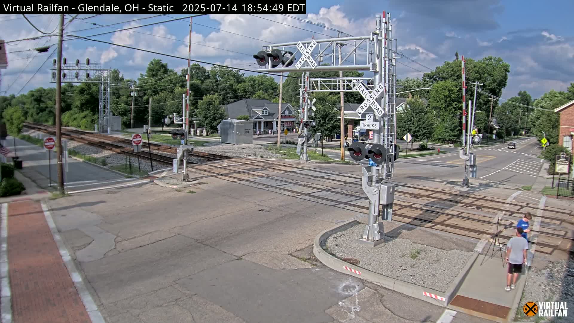 Glendale Railroad Crossing & Junction Live Cam - Glendale, Hamilton, Ohio, USA