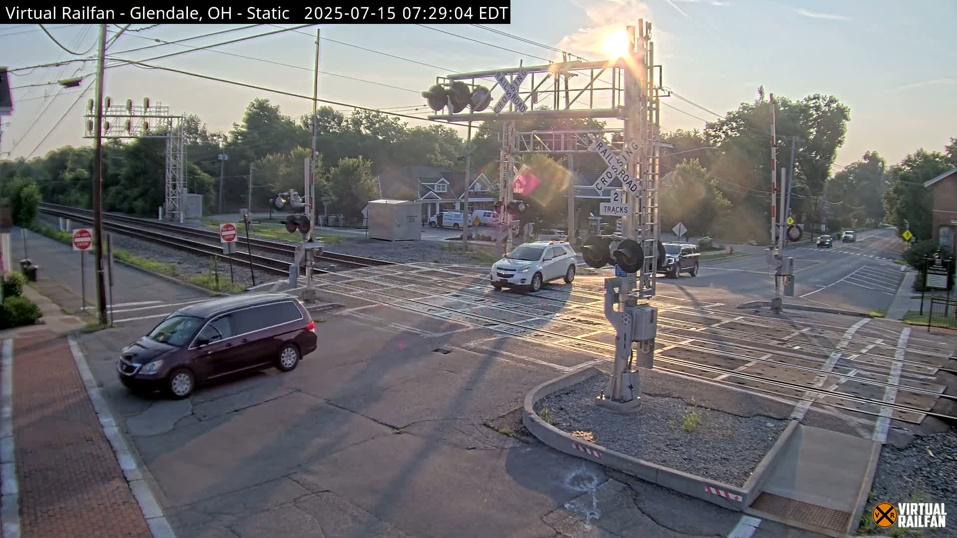 Glendale Railroad Crossing & Junction Live Cam - Glendale, Hamilton, Ohio, USA
