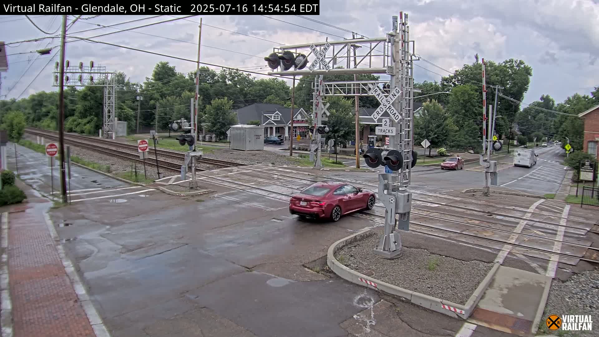Glendale Railroad Crossing & Junction Live Cam - Glendale, Hamilton, Ohio, USA