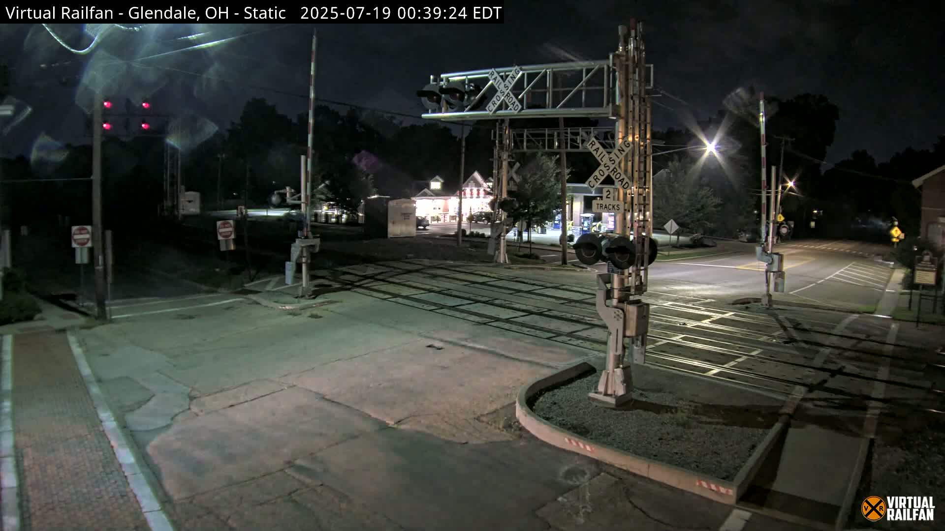 Glendale Railroad Crossing & Junction Live Cam - Glendale, Hamilton, Ohio, USA