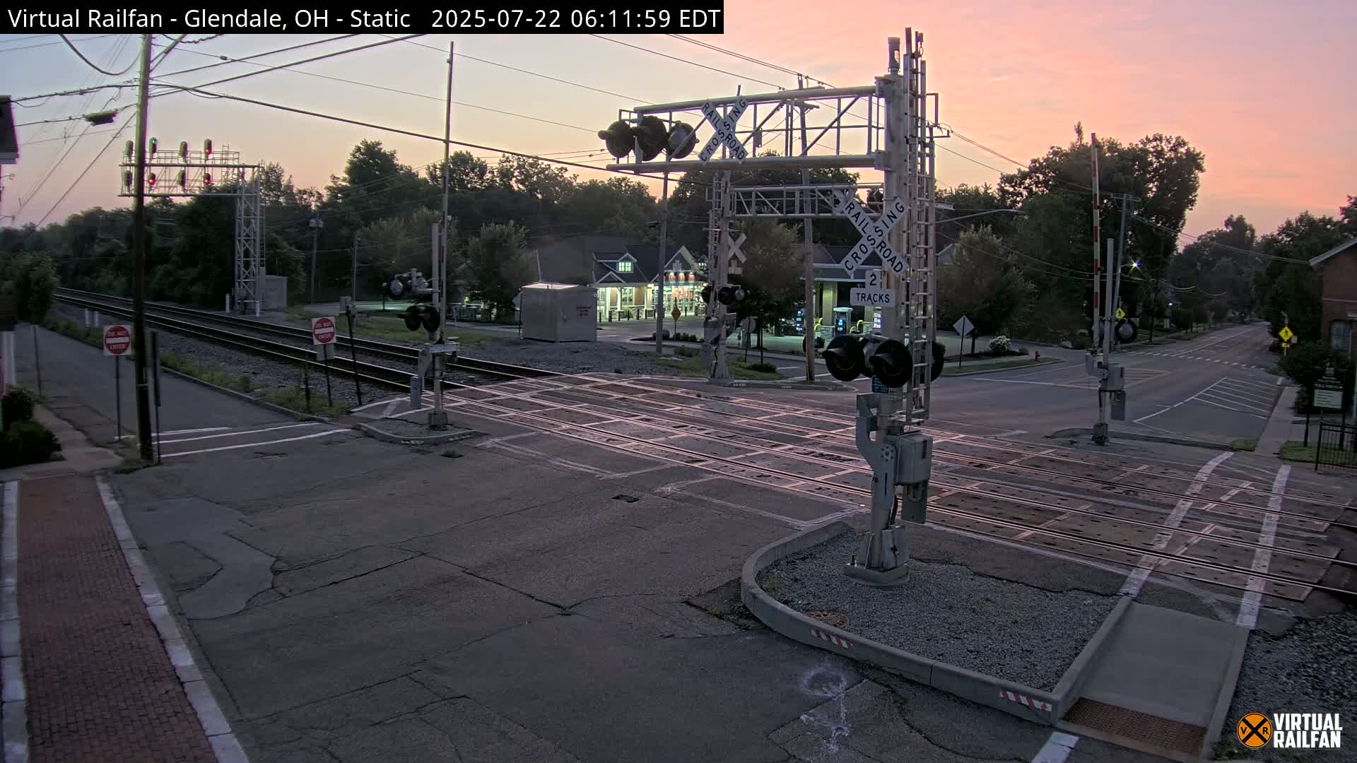 Glendale Railroad Crossing & Junction Live Cam - Glendale, Hamilton, Ohio, USA